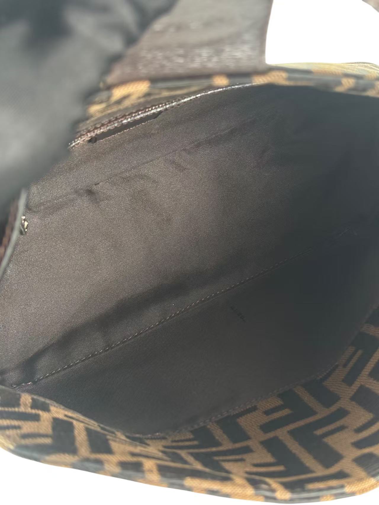 FENDI - Brown Zucca Handbag Silver Hardware