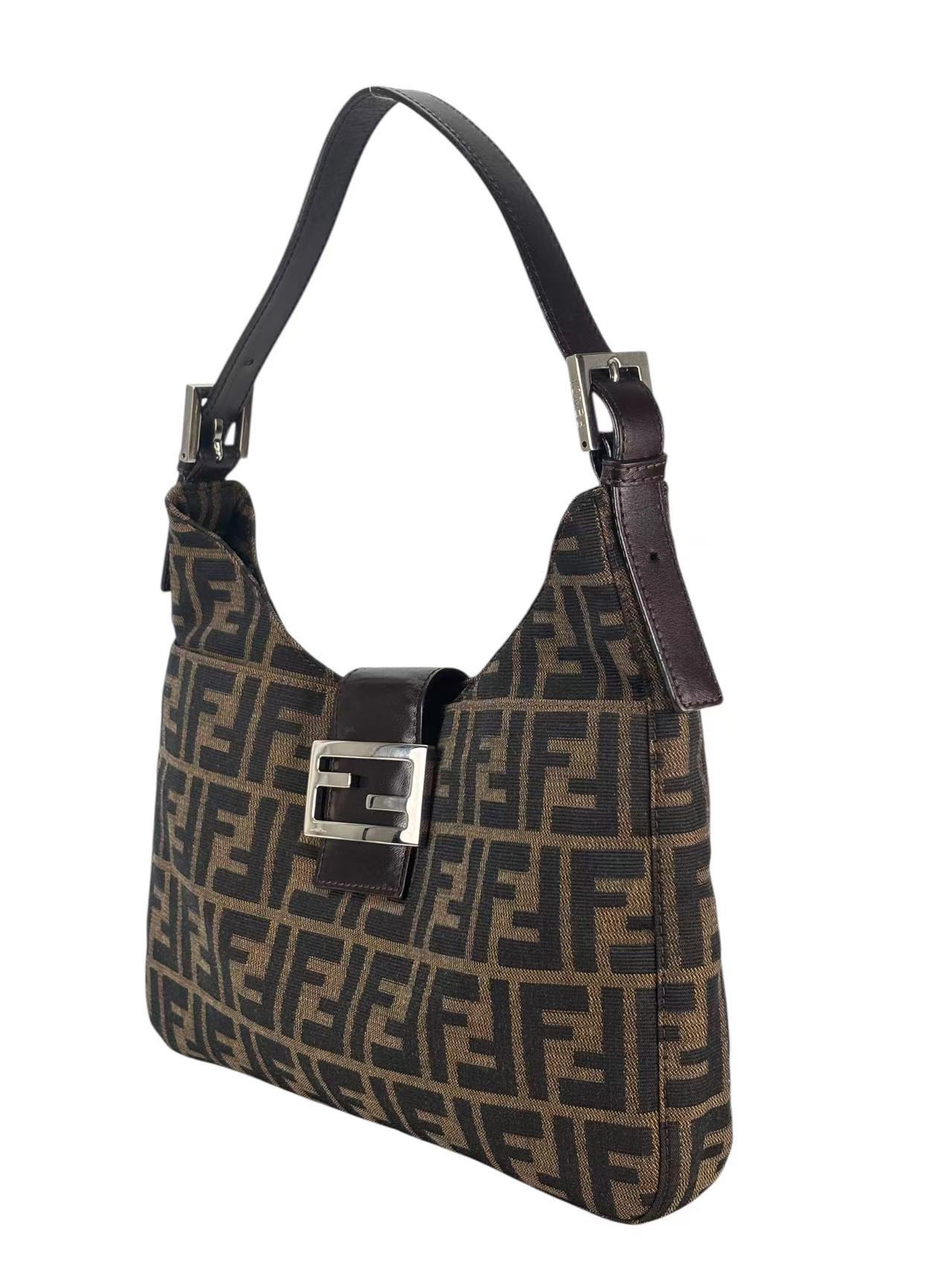 FENDI - Beige Zucca Mamma Handbag Gold Hardware
