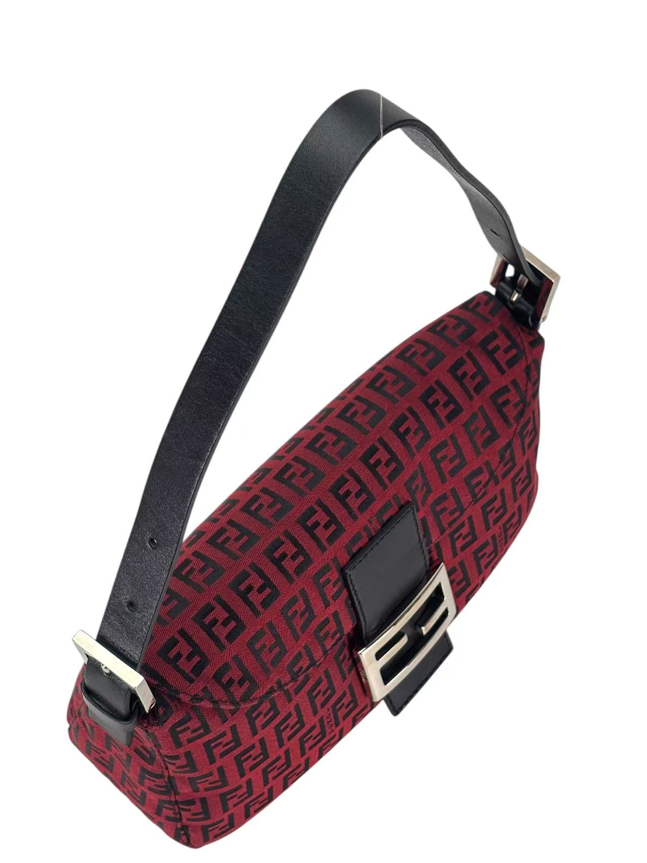 FENDI - Red Canvas Zucca Baguette Handbag Silver Hardware