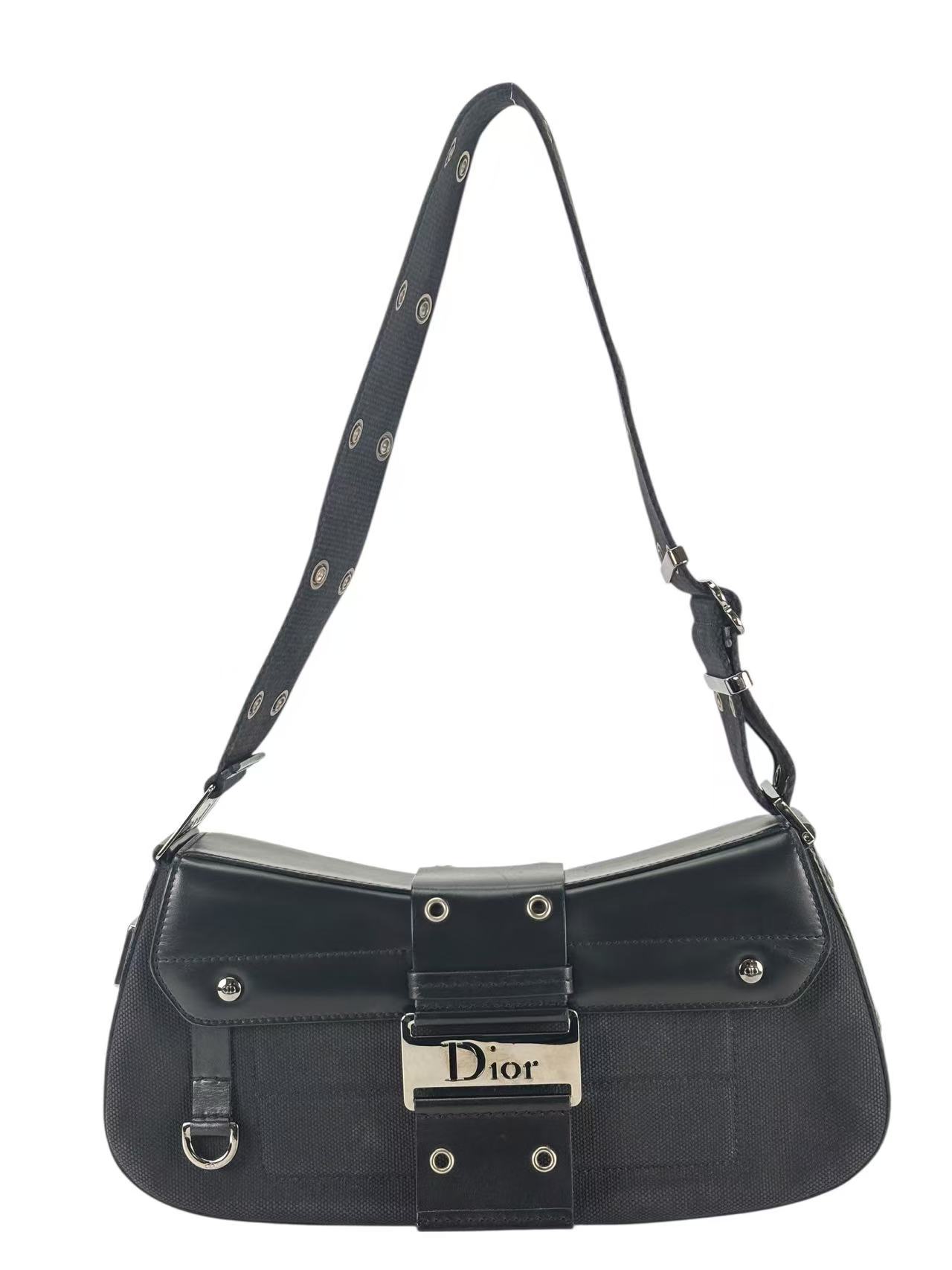 CHRISTIAN DIOR - 2002 Black Trotter Street Chic Shoulder Bag