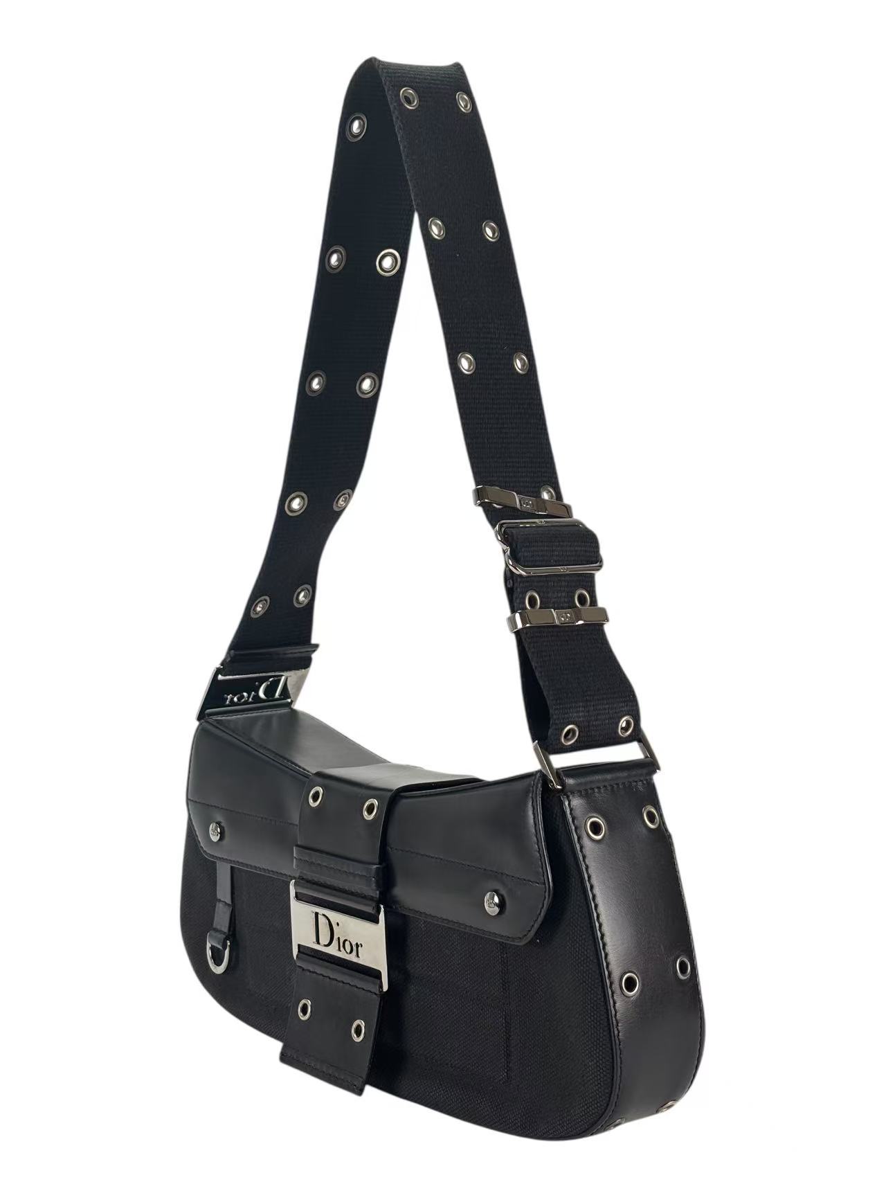 CHRISTIAN DIOR - 2002 Black Trotter Street Chic Shoulder Bag