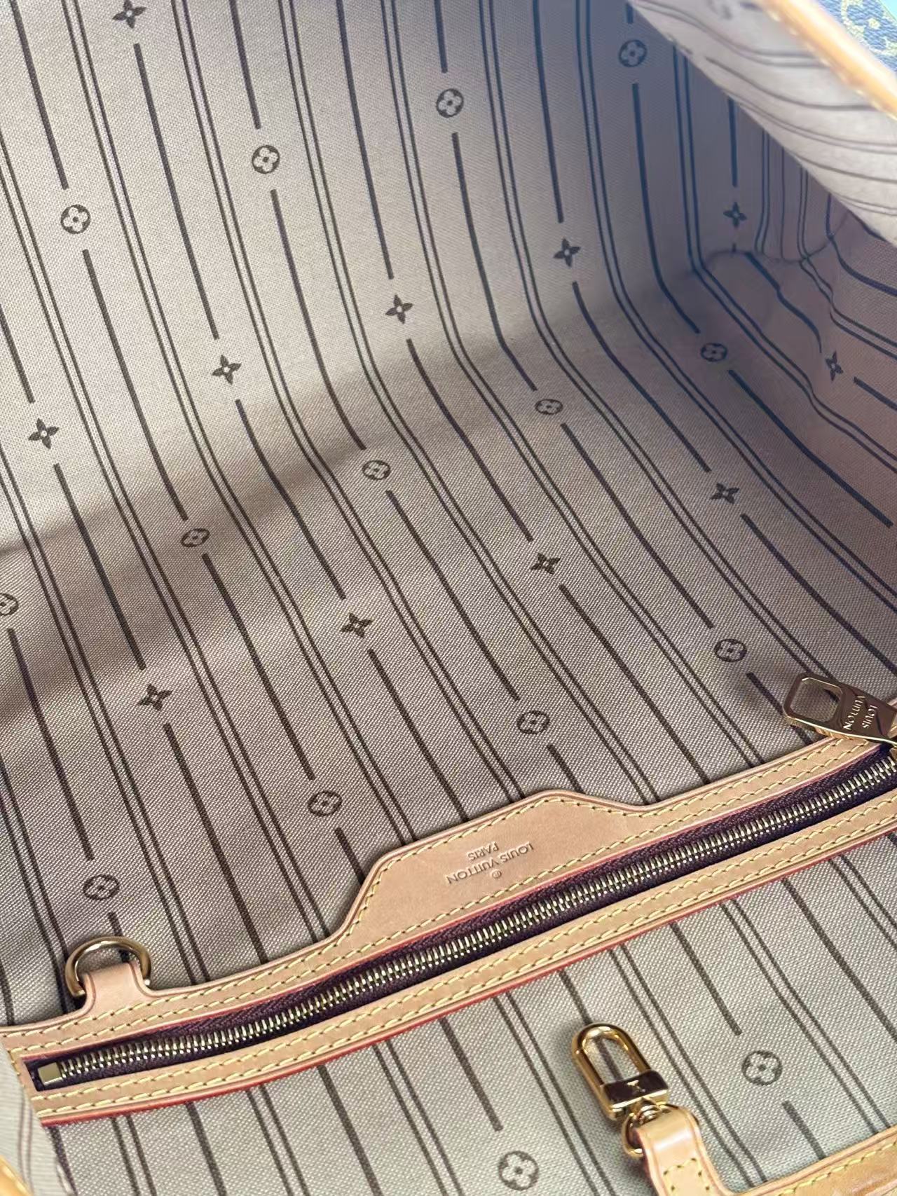 LOUIS VUITTON - Delightful PM Shoulder Bag Monogram Canvas