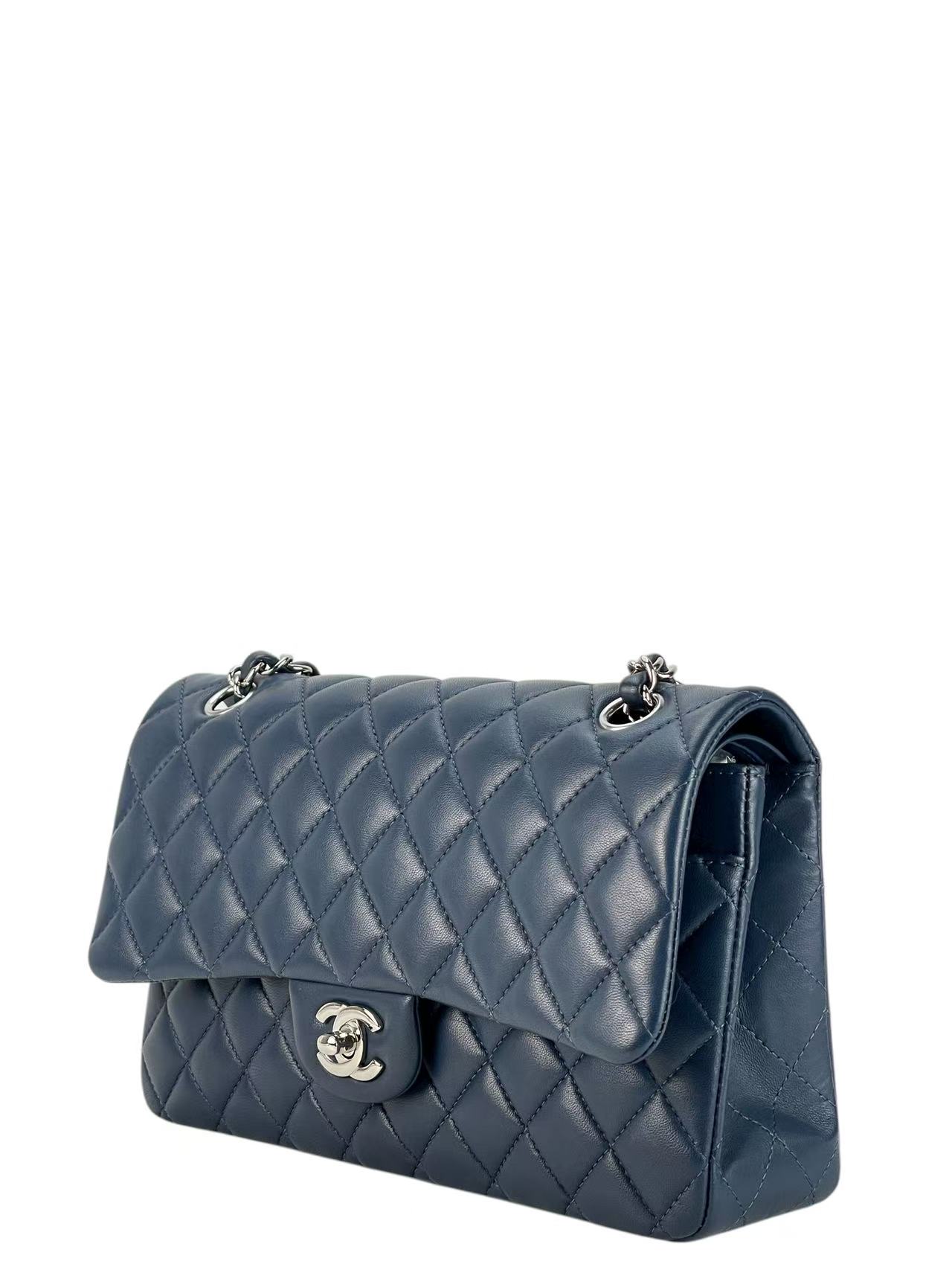 CHANEL - Medium Classic Double Flap Bag Dark Blue Lambskin Sliver Hardware (CF25)
