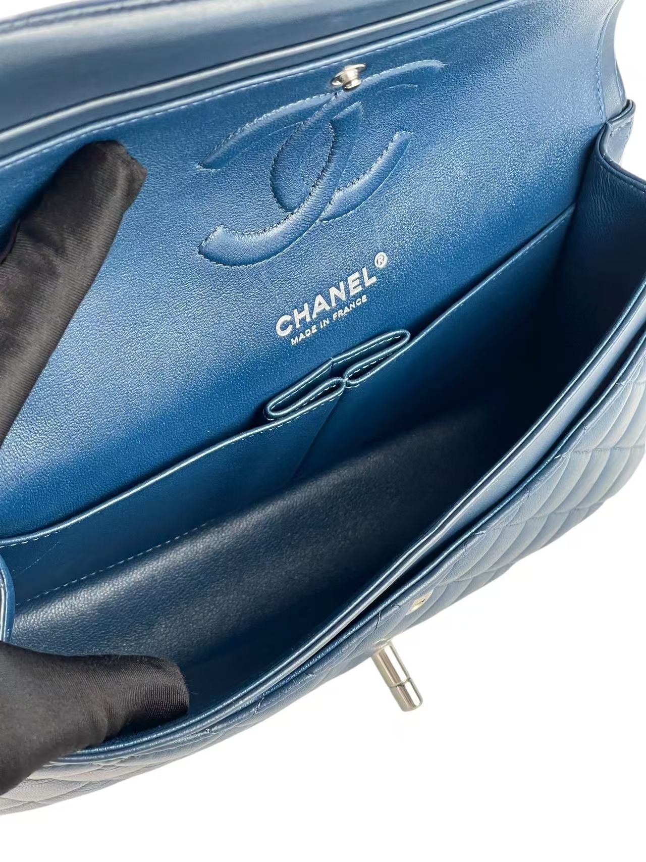 CHANEL - Medium Classic Double Flap Bag Dark Blue Lambskin Sliver Hardware (CF25)