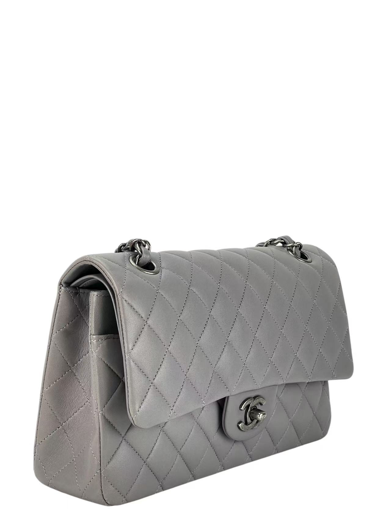 CHANEL - Medium Classic Double Flap Bag Gray Lambskin Sliver Hardware (CF25)