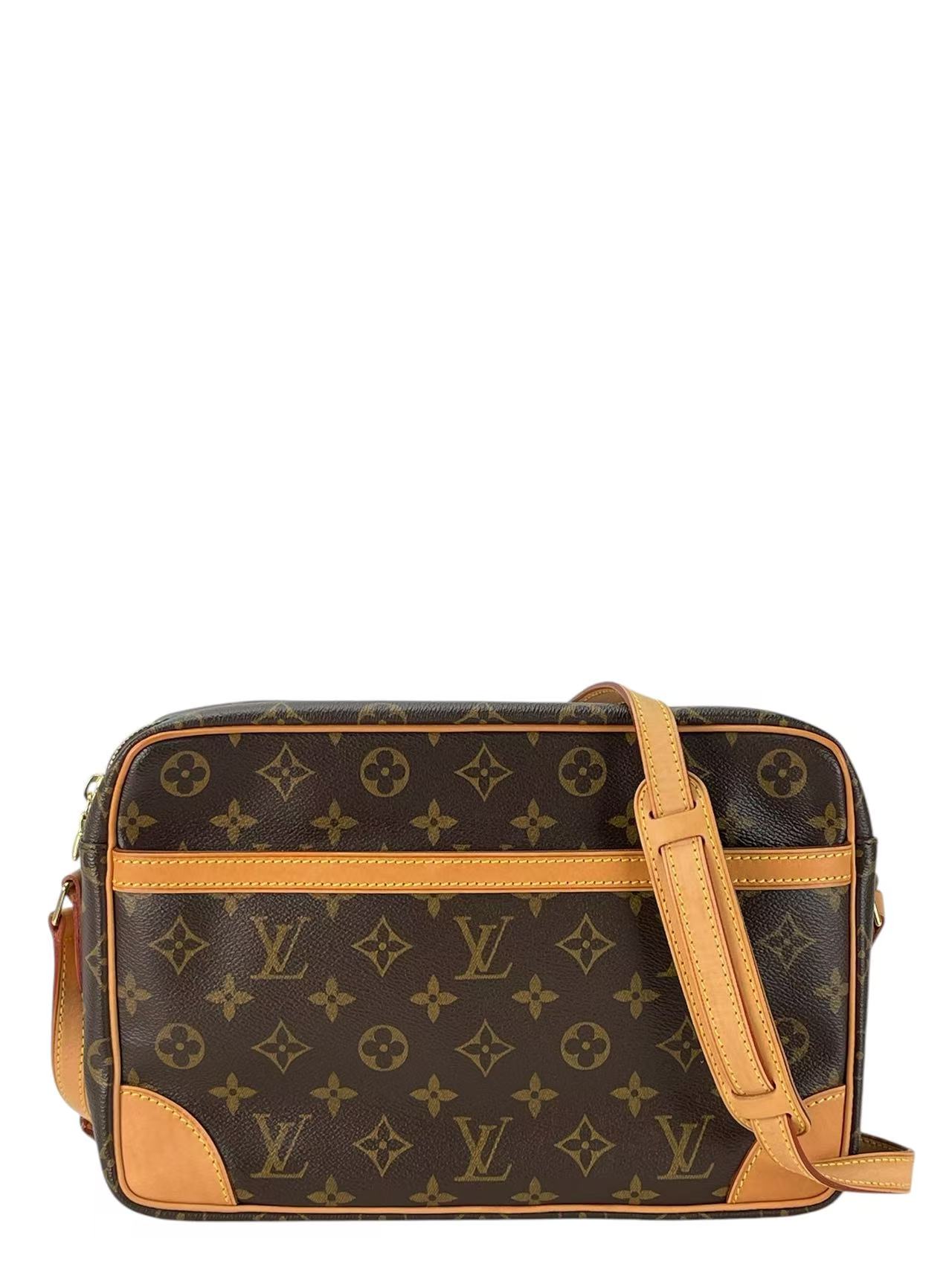 LOUIS VUITTON - Trocadero 30 Shoulder Bag Monogram Canvas