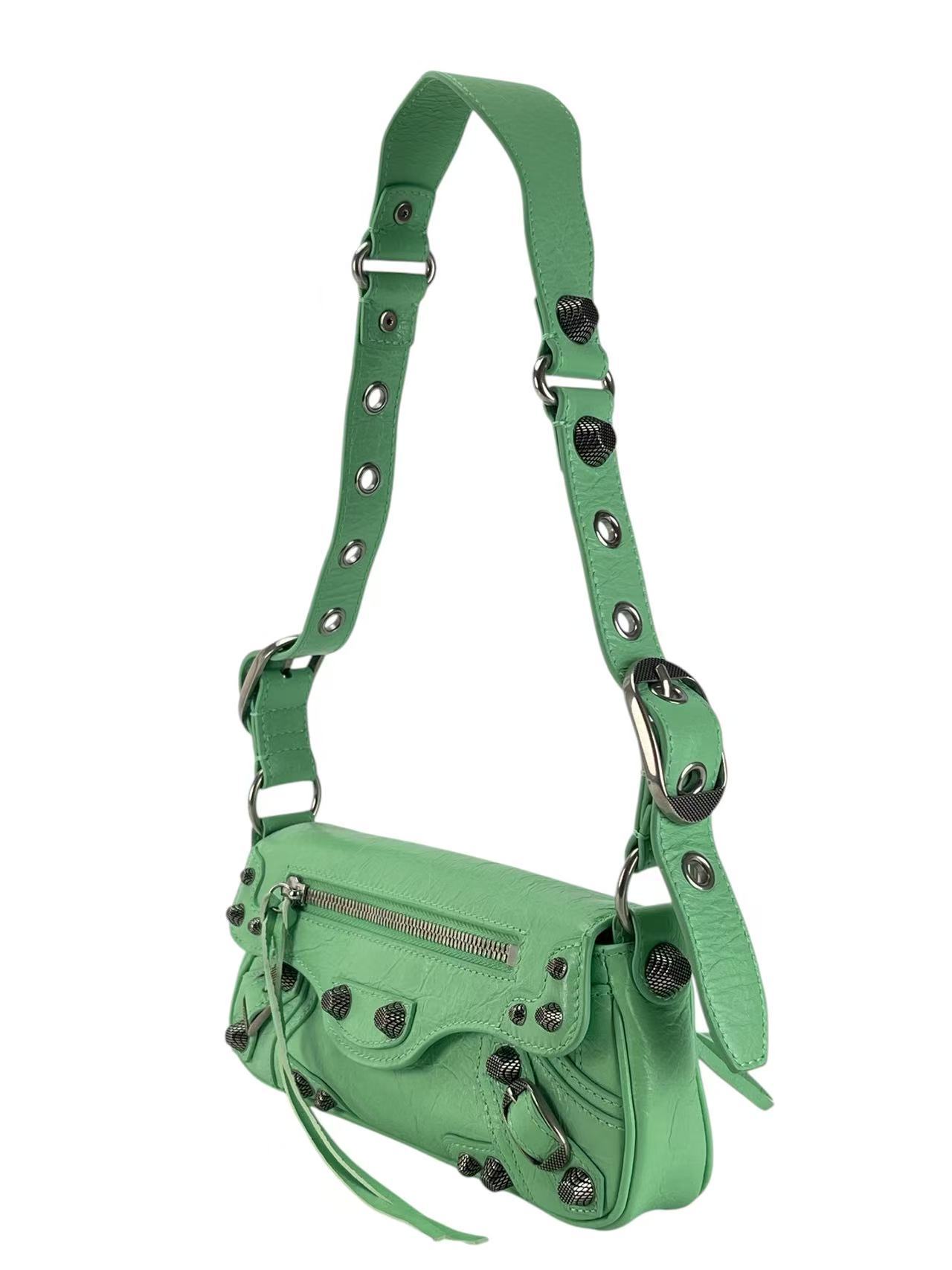 BALENCIAGA - Light Green Calfskin Le Cagole Sling Xs Shoulder Bag
