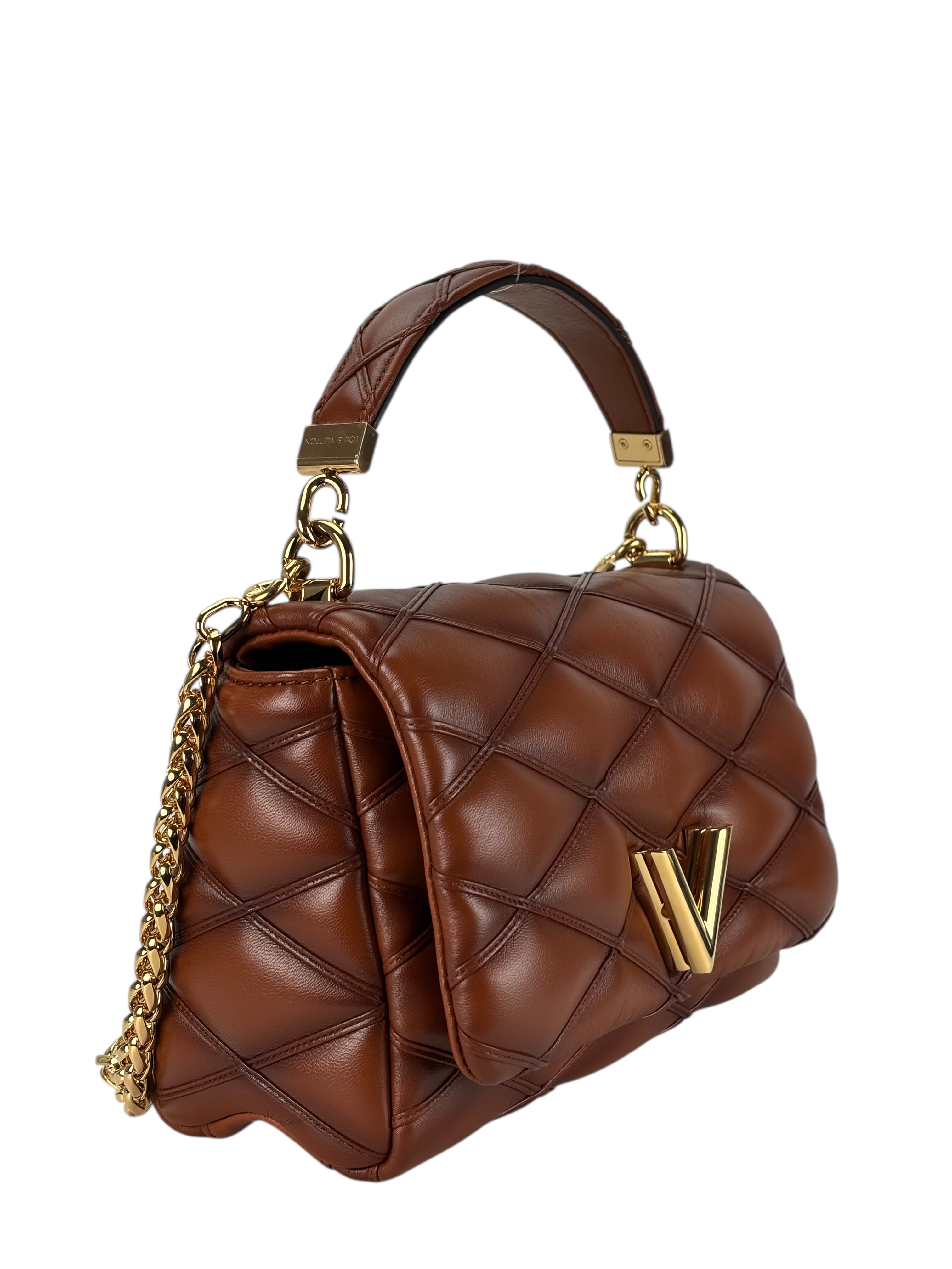LOUIS VUITTON - Caramel Lambskin Quilted Shoulder Bag