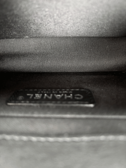 CHANEL - Black Calfskin Mini CC Box Flap Grained Bag