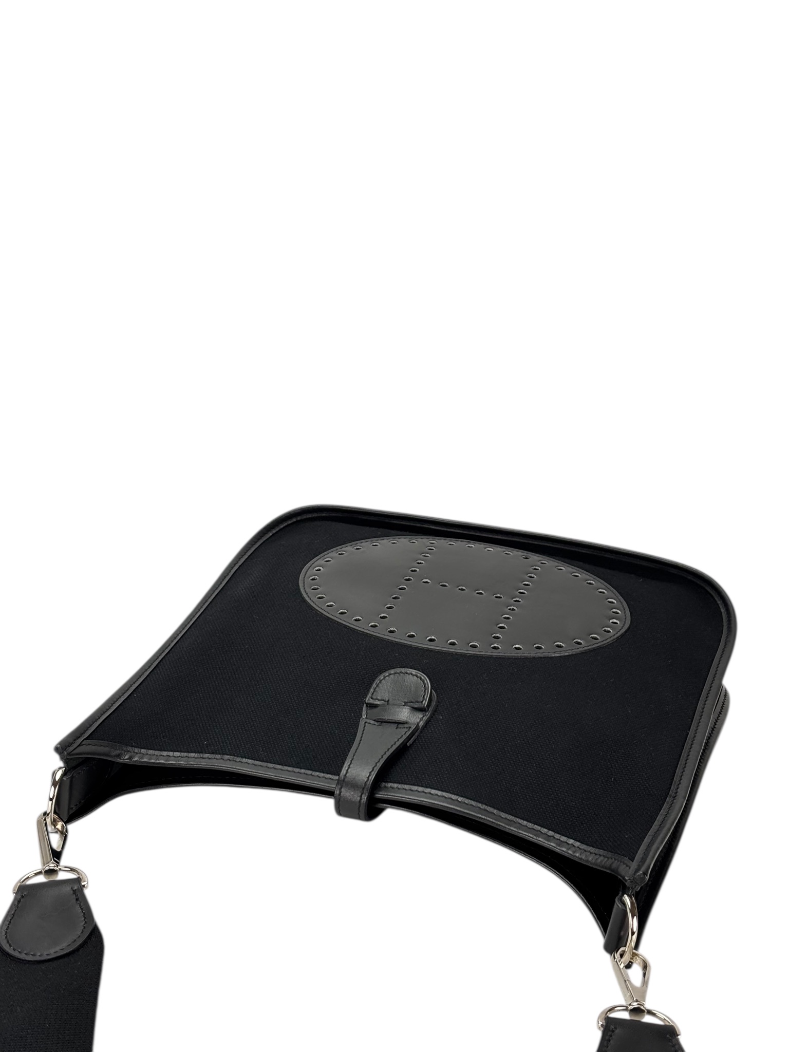 HERMES - Evelyne PM Evelyne 29 Canvas Palladium Hardware