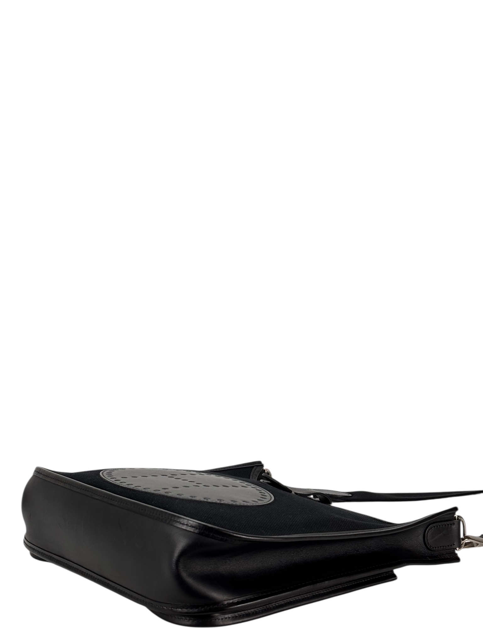 HERMES - Evelyne PM Evelyne 29 Canvas Palladium Hardware