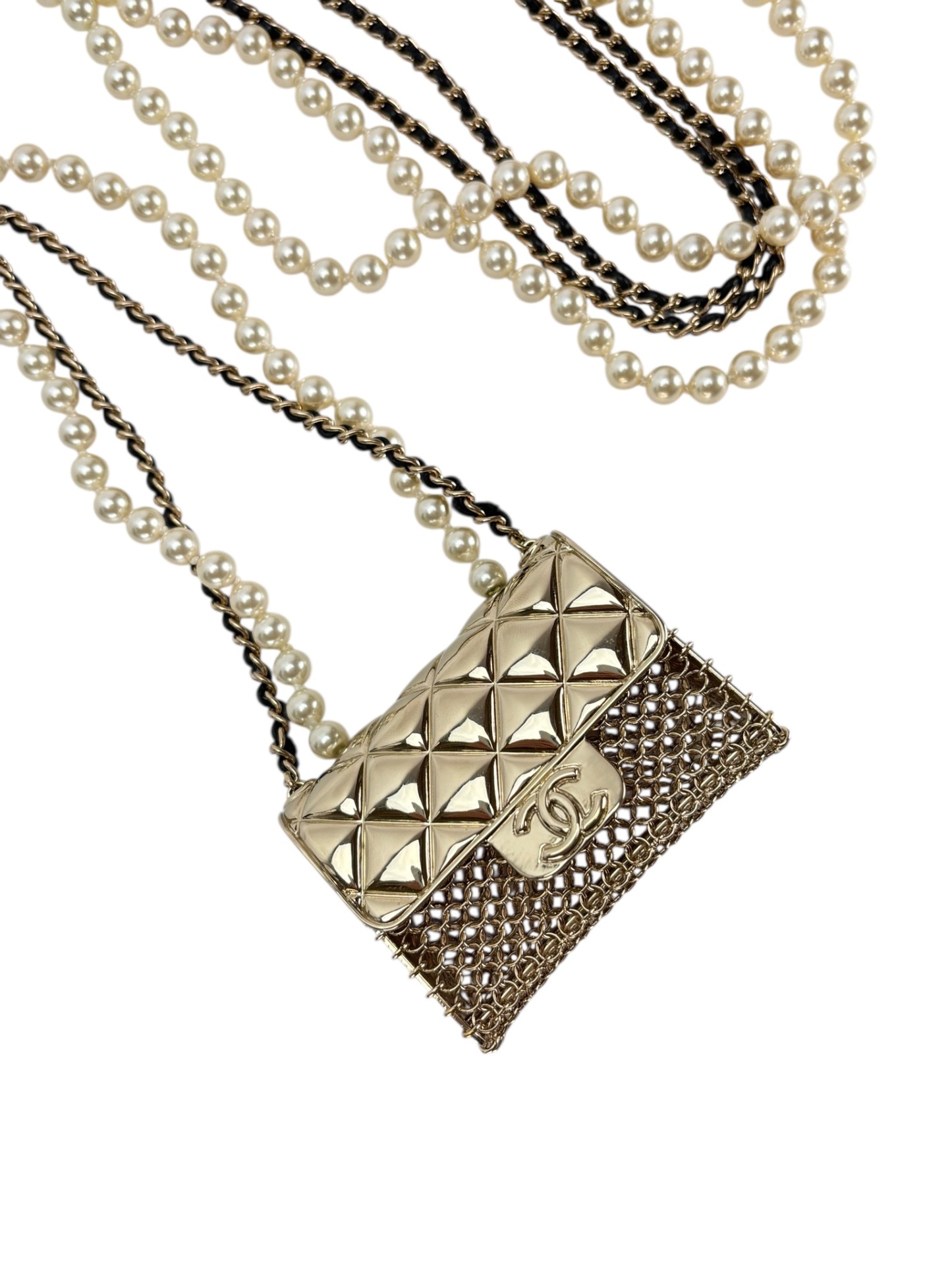 CHANEL - 21S Gold Metal Faux Pearls Tiny Bag Pendant Necklace