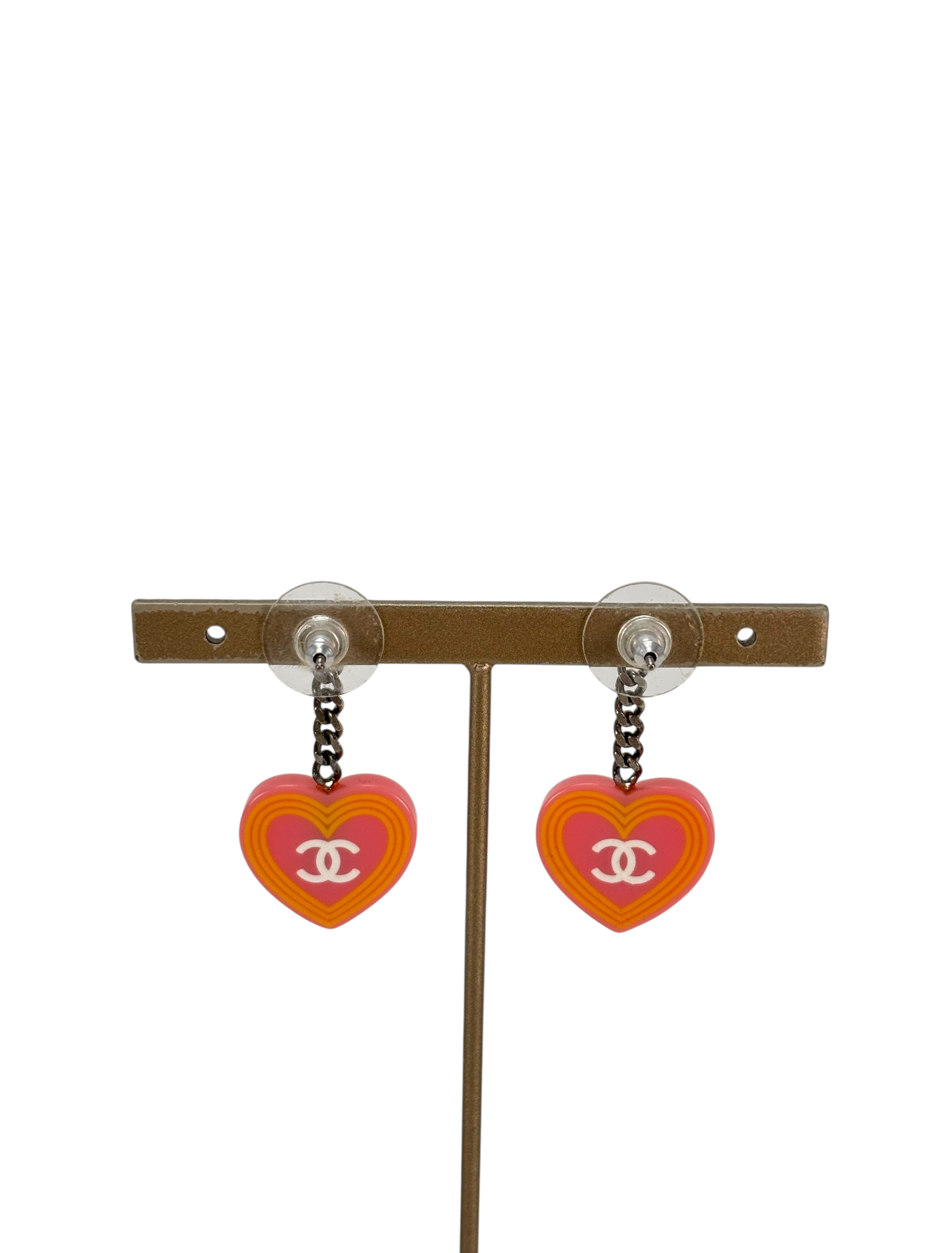 CHANEL - 04C Pink CC Heart Earrings