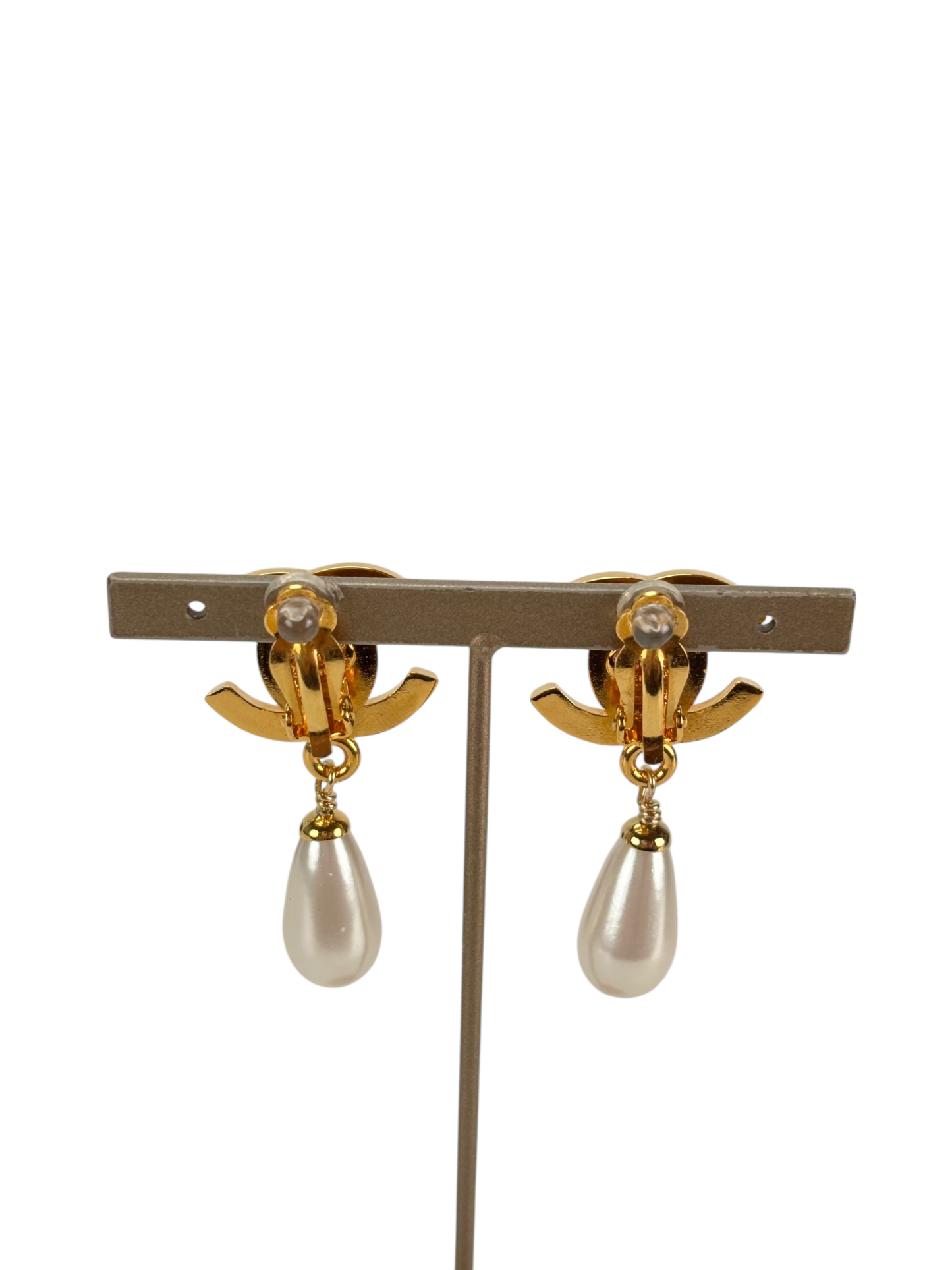CHANEL - 96A Gold Pearl  Coco Mark Turnlock Teardrop Earrings