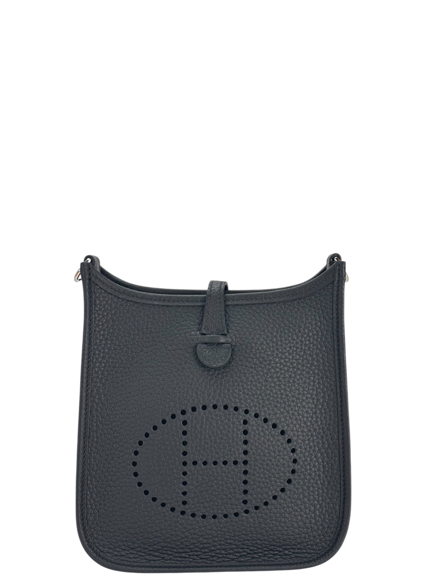 HERMES - Evelyne TPM Evelyne 16 Black Taurillon Clemence Palladium Hardware