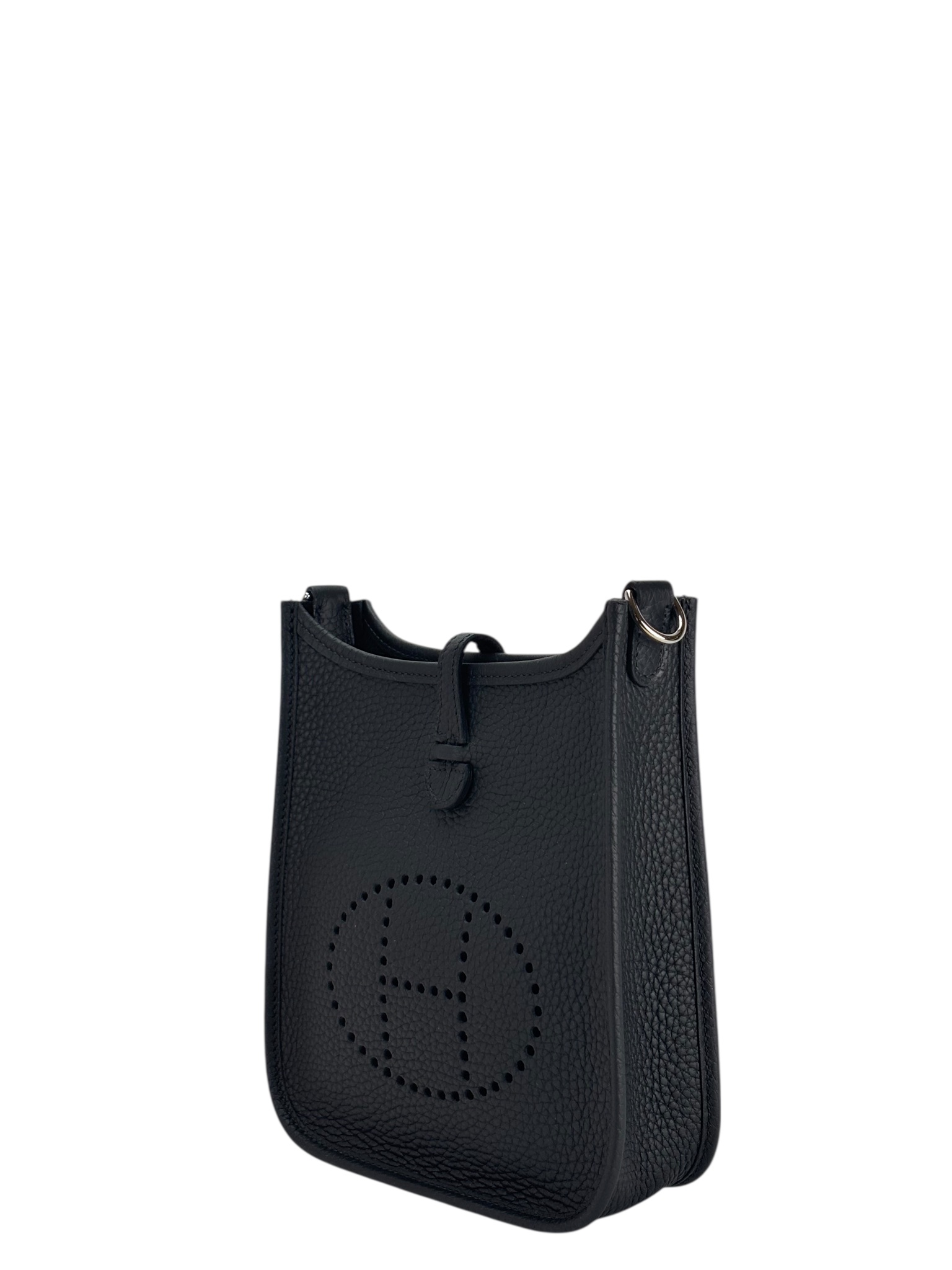 HERMES - Evelyne TPM Evelyne 16 Black Taurillon Clemence Palladium Hardware