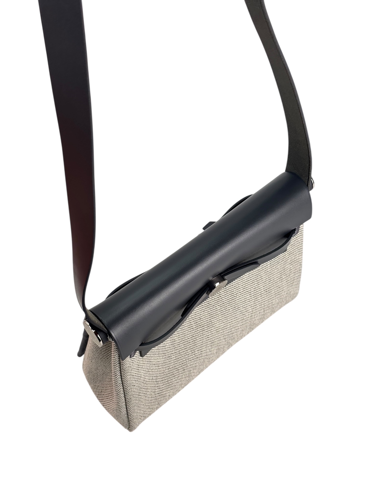 HERMES - Herbag Zip 20 Mini Black (PM) Toile Vache Palladium Hardware