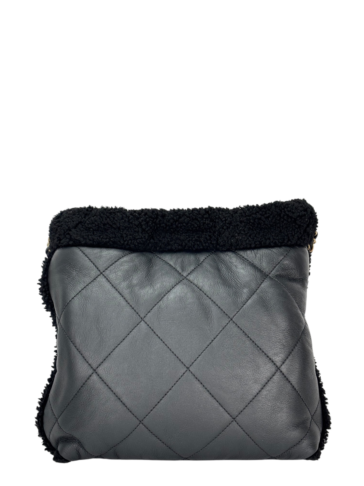 CHANEL - 22 Bag Black Lambskin Gold Hardware Small