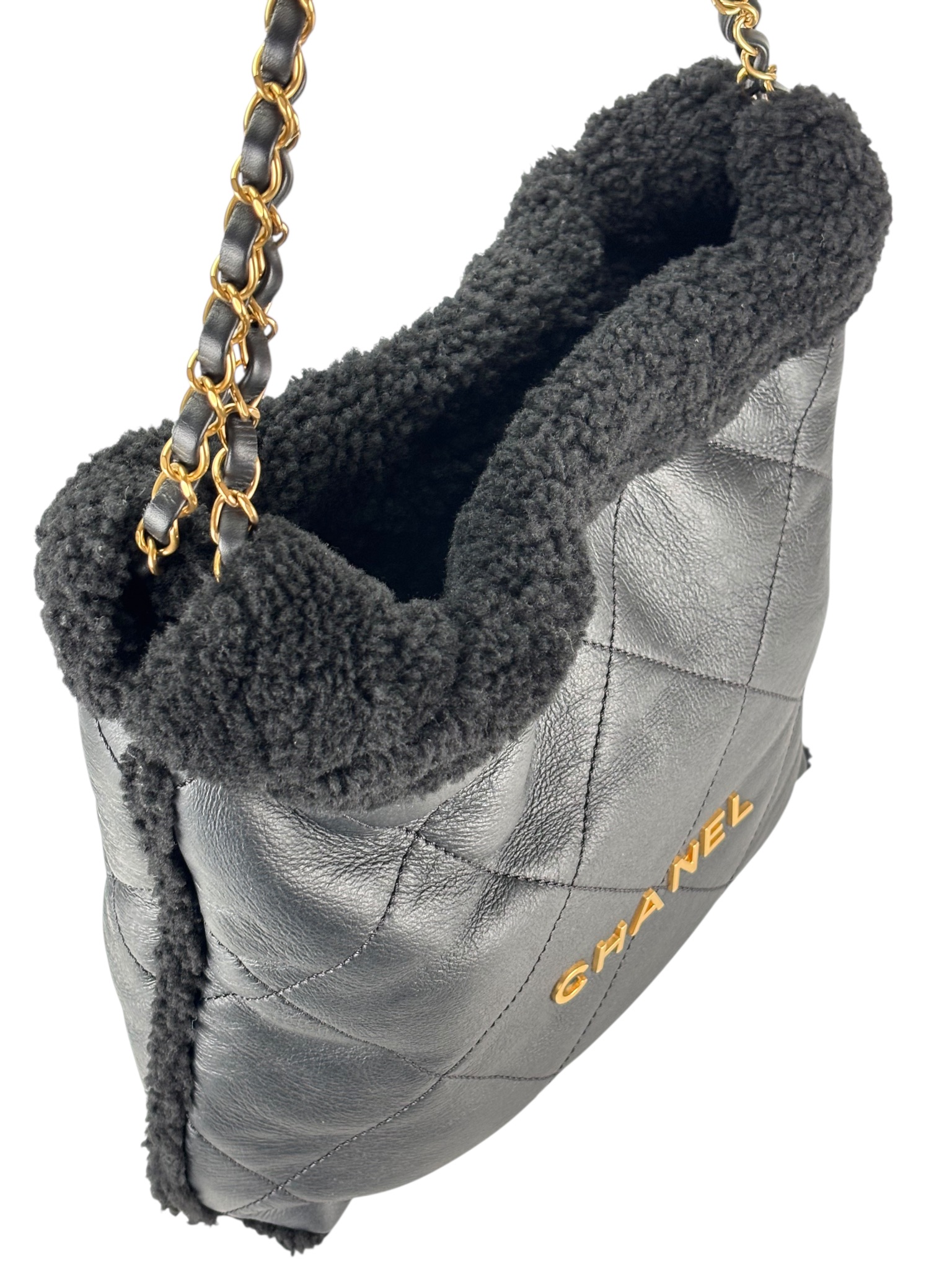 CHANEL - 22 Bag Black Lambskin Gold Hardware Small