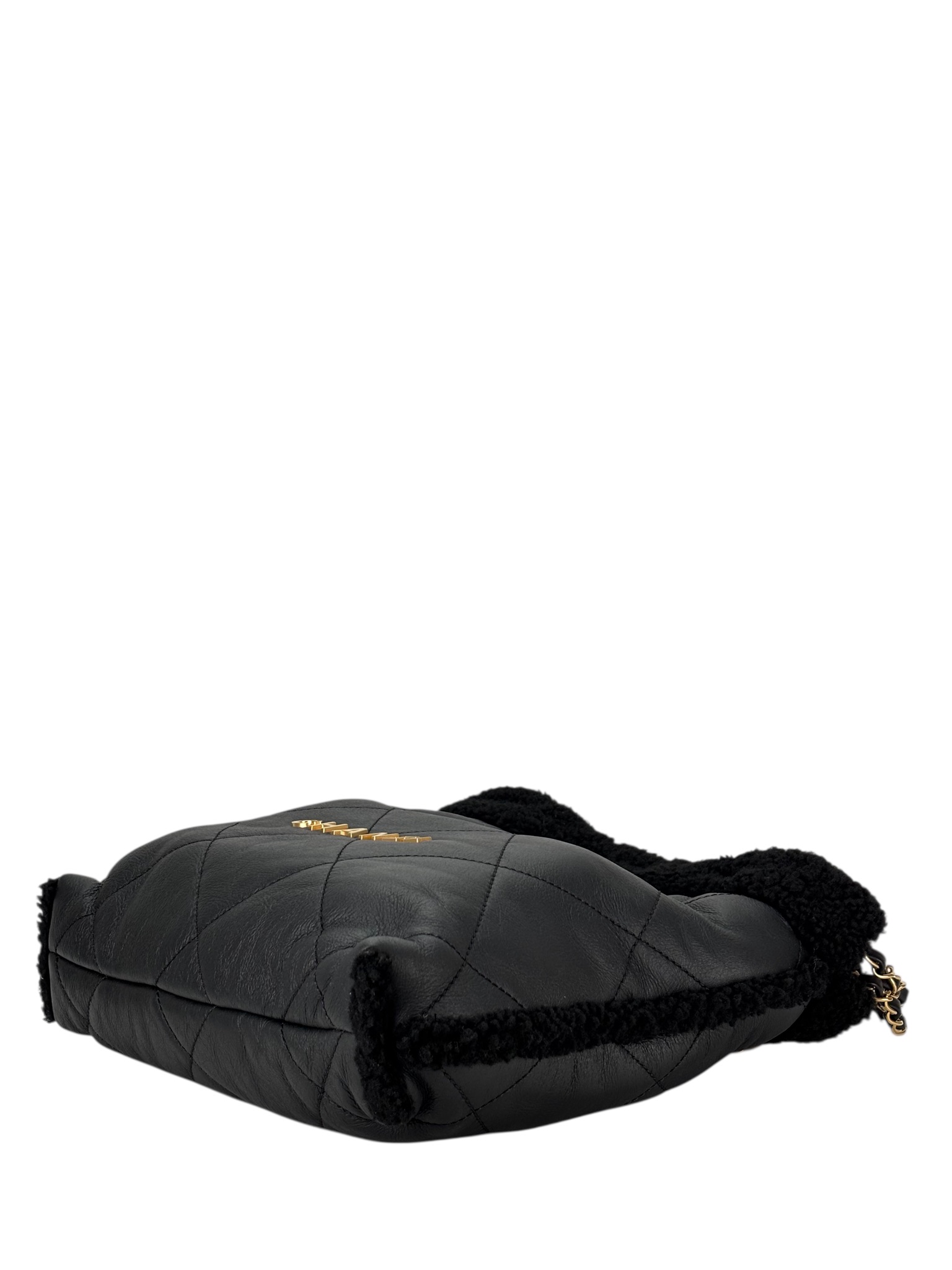CHANEL - 22 Bag Black Lambskin Gold Hardware Small