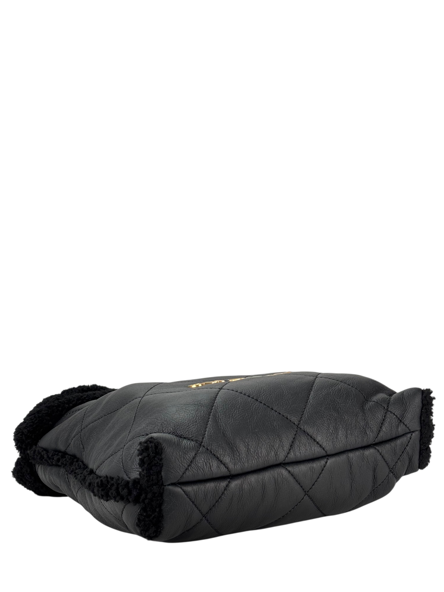 CHANEL - 22 Bag Black Lambskin Gold Hardware Small