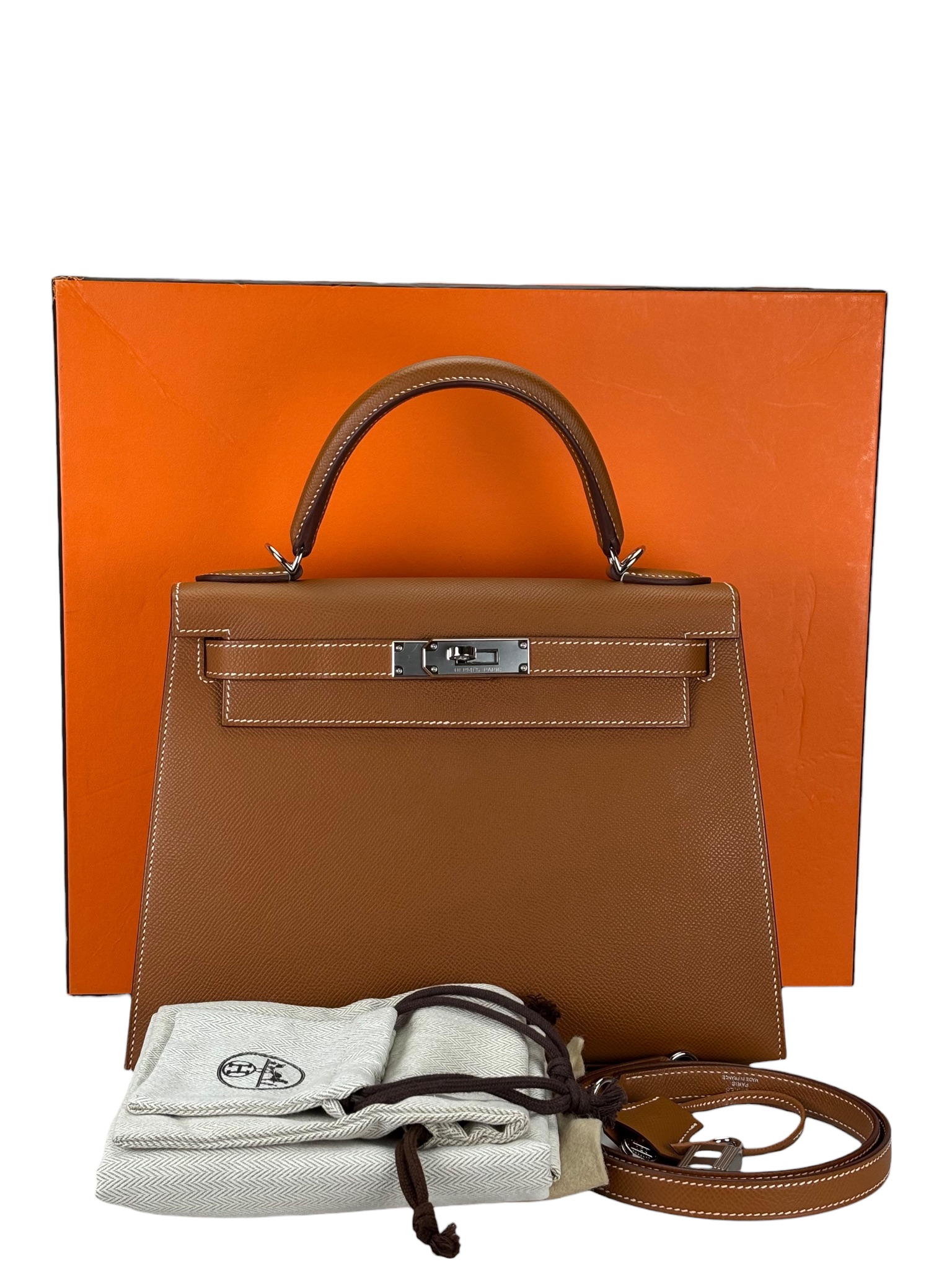 HERMES - Kelly 28 Gold Epsom Palladium Hardware