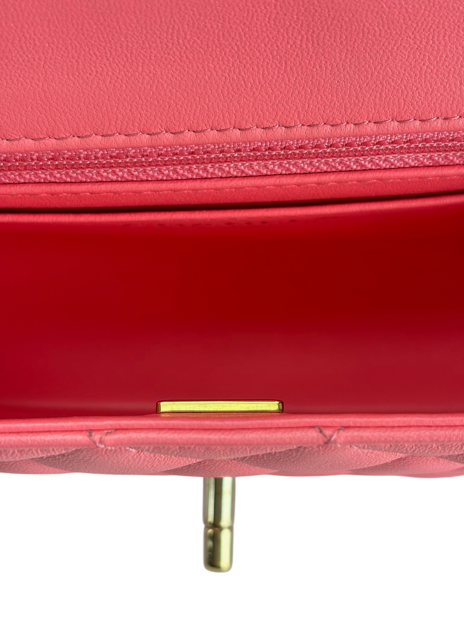 CHANEL - Mini Matlasse 20 Lambskin Single Flap Chain Bag Pink Gold Hardware