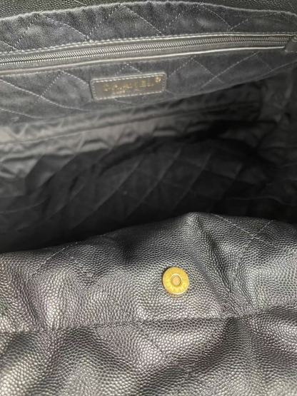 CHANEL - 22 Small Bag Black Caviar Gold Hardware 