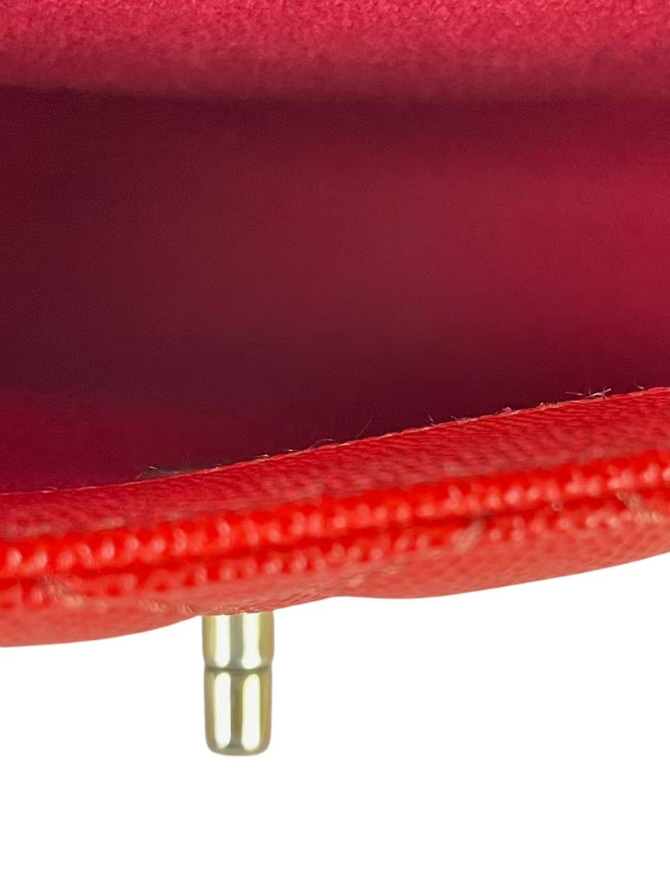 CHANEL - Red Caviar Lizard Embossed Quilted Small Coco Handle Bag