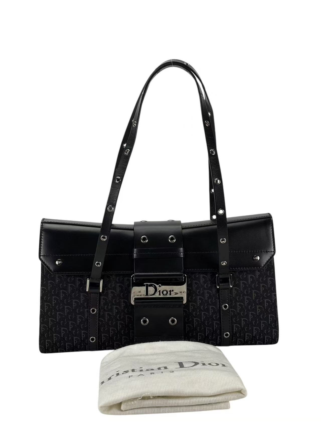 CHRISTIAN DIOR - Monogram Street Chic Shoulder Bag Black
