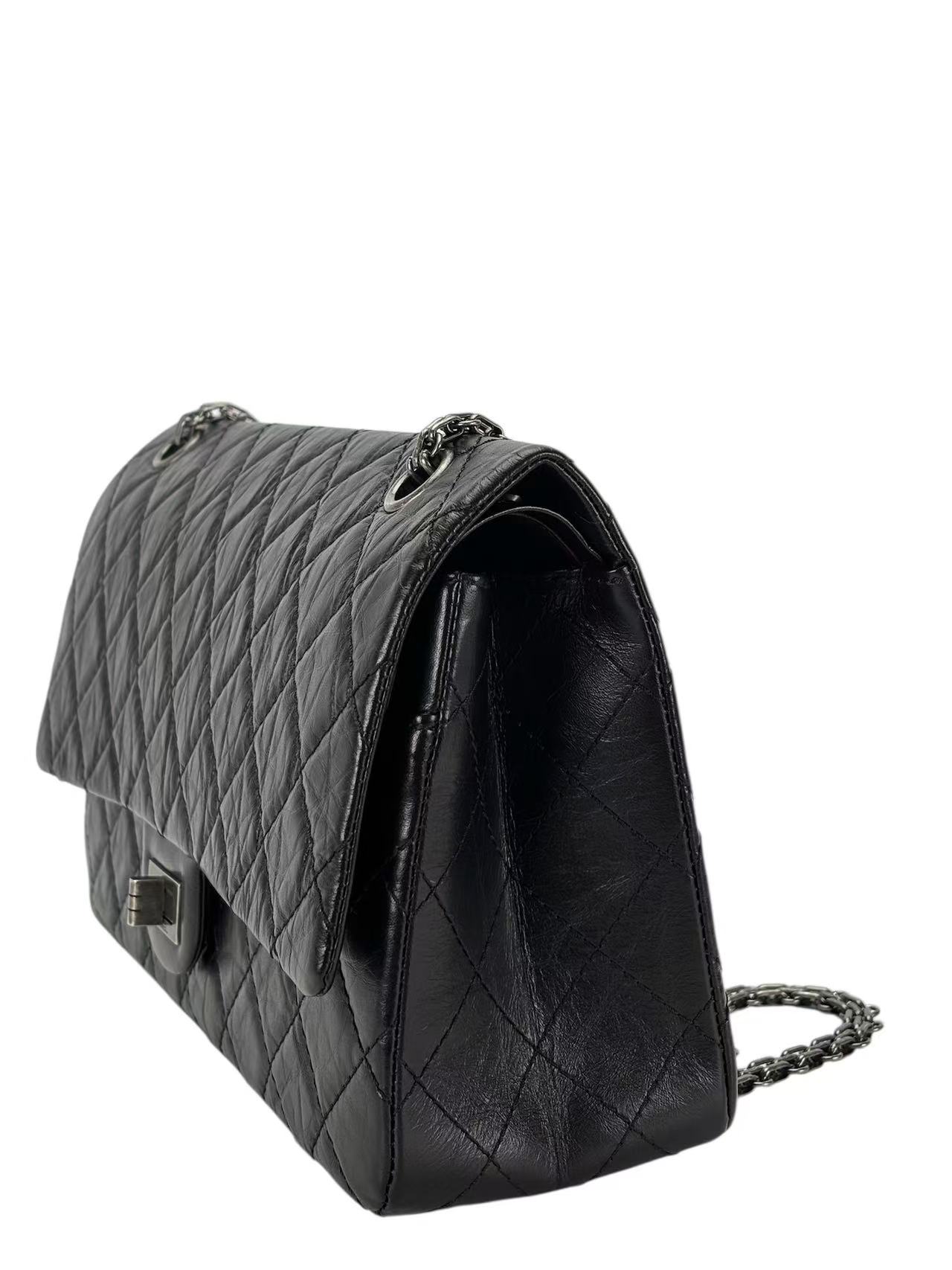 CHANEL - 2.55 Reissue 227 Flap Black Calfskin Quilted Ruthenium Hardware