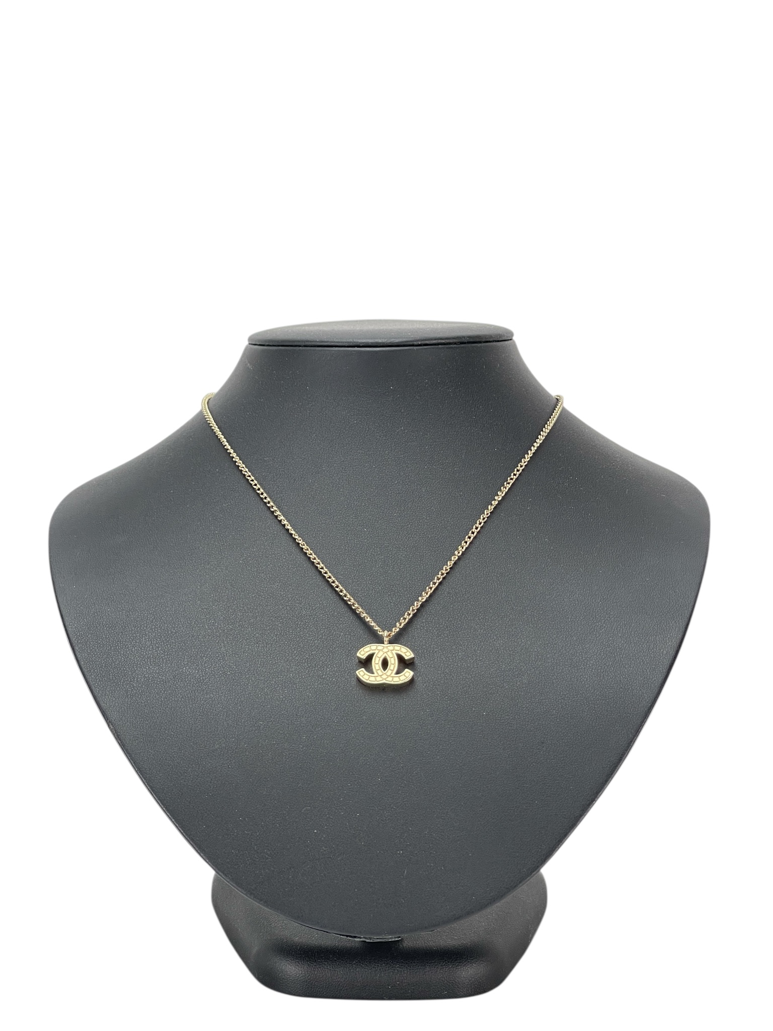 CHANEL - 00V CC Long Gold Plated Necklace