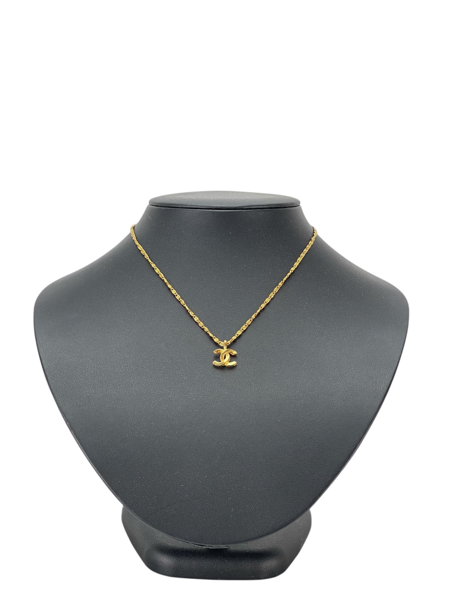 CHANEL - Gold-tone Coco Mark Motif Top Metal Necklace 