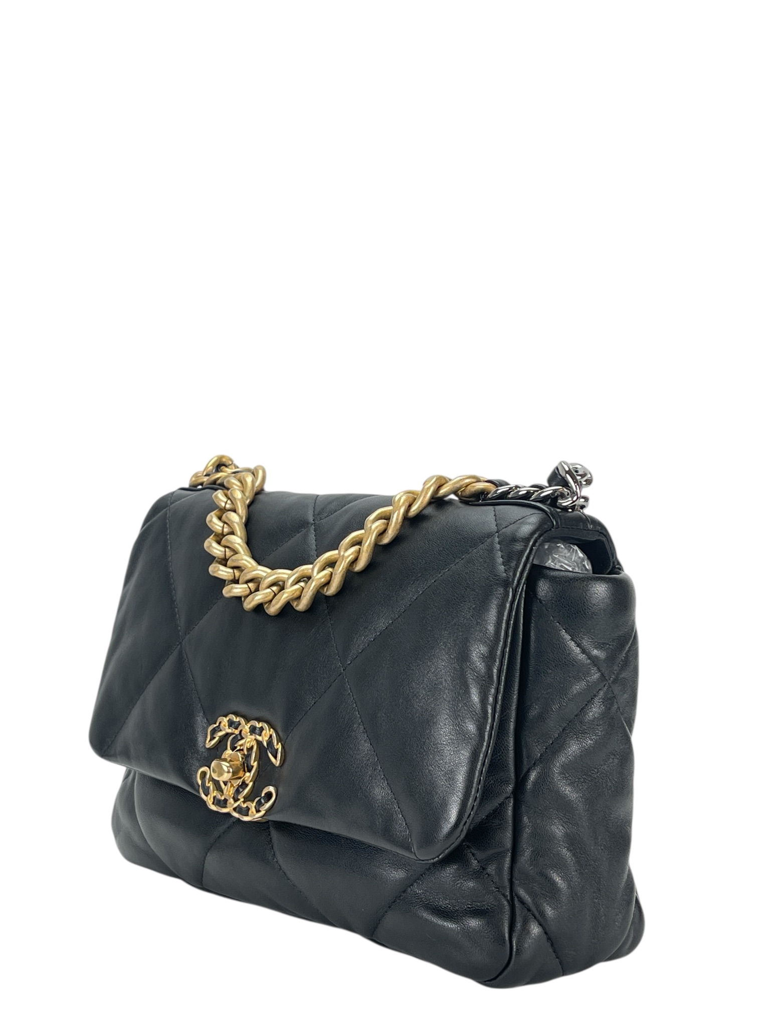 CHANEL - Medium 19 Bag Black Lambskin Handbag
