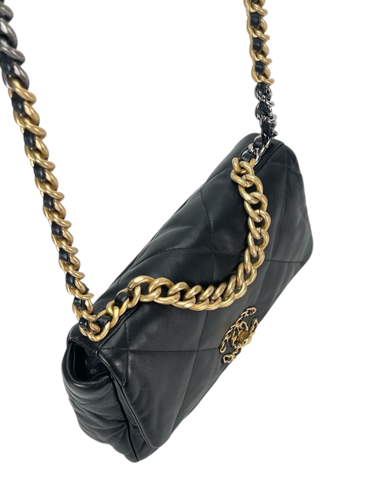 CHANEL - Medium 19 Bag Black Lambskin Handbag