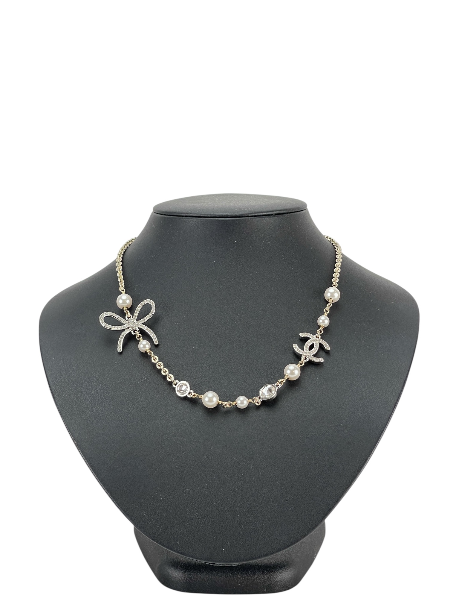CHANEL - 25K Gold CC Bow Pearl Rhinestone Necklace