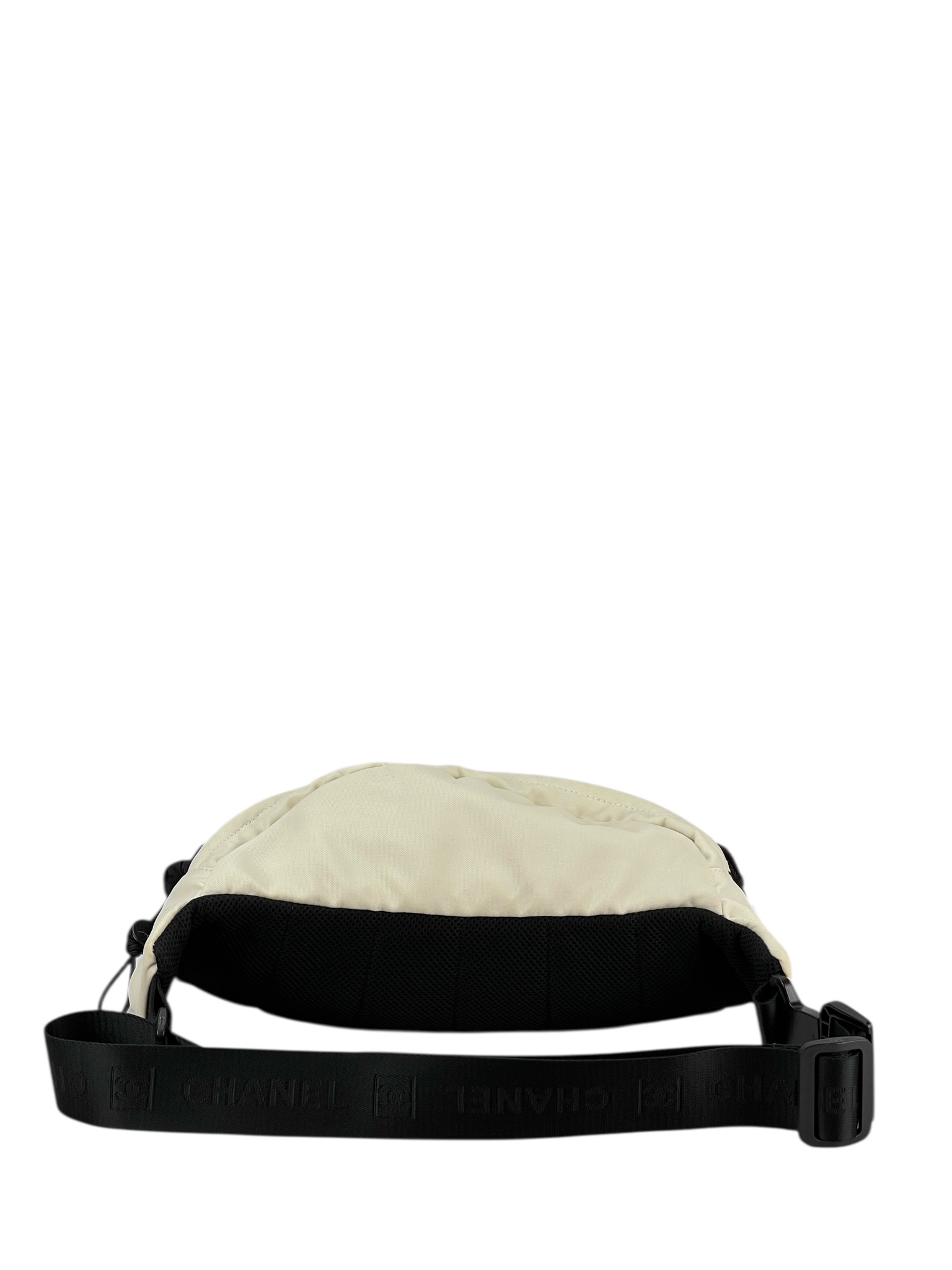 CHANEL - Sport CC Logo White Black Waist Crossbody Shoulder Bag