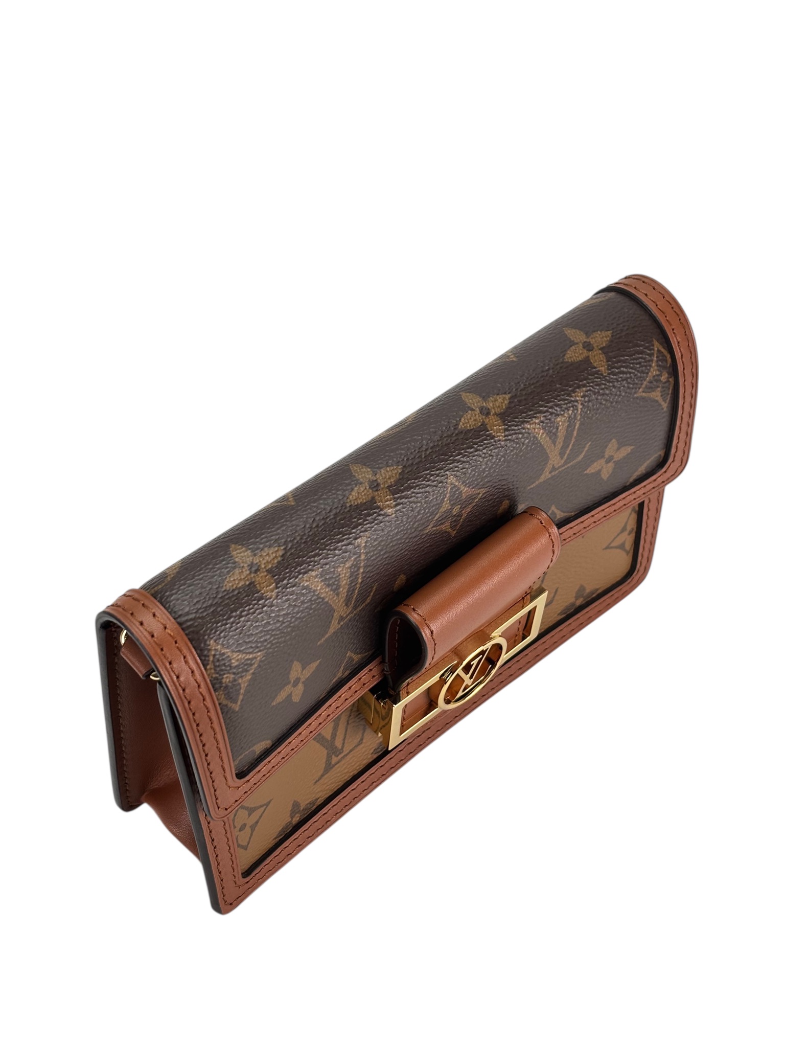 LOUIS VUITTON - Dauphine MM Bag Monogram Canvas