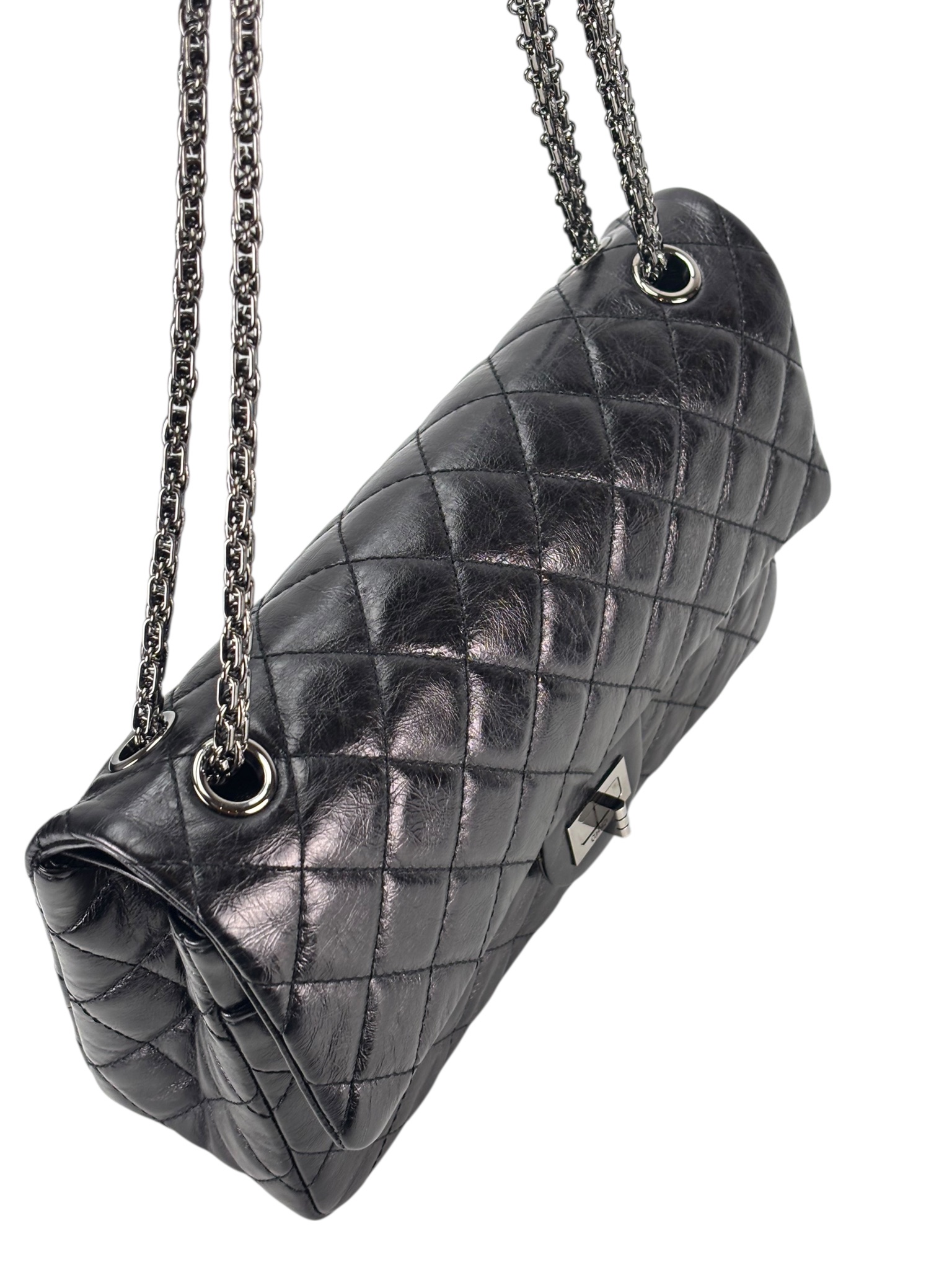 CHANEL - 2.55 Reissue Quilted Calfskin Leather Flap Bag 