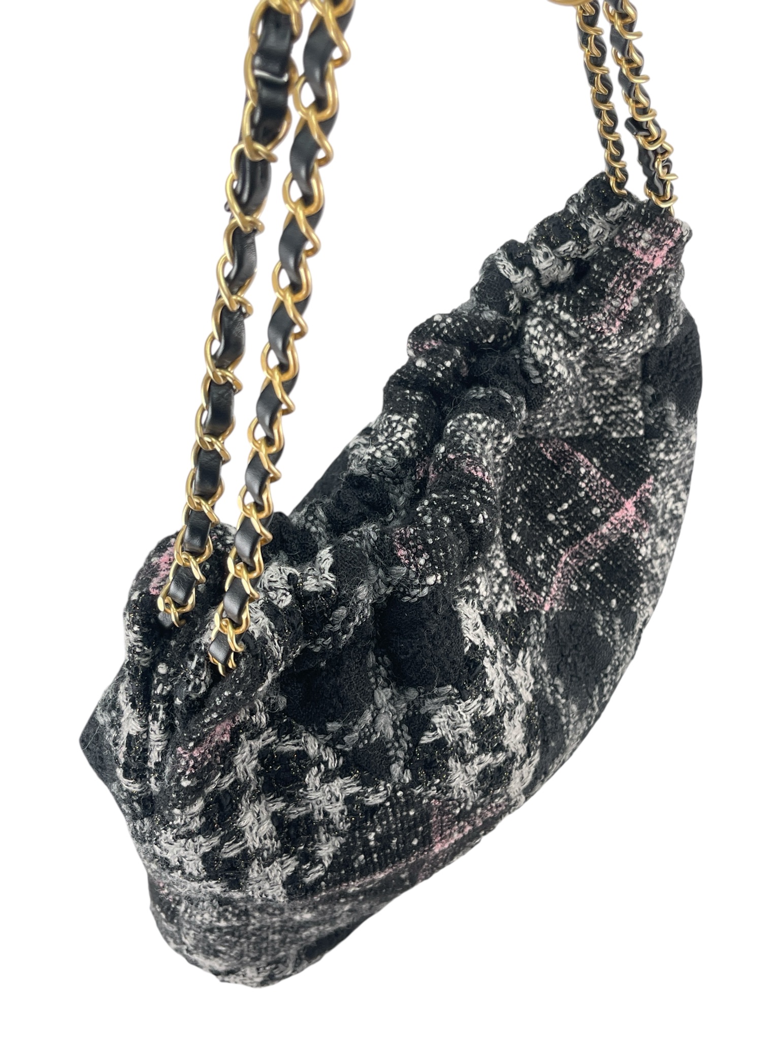 CHANEL - 22 Bag Black Tweed Gold Hardware Small – Camellia Vintage