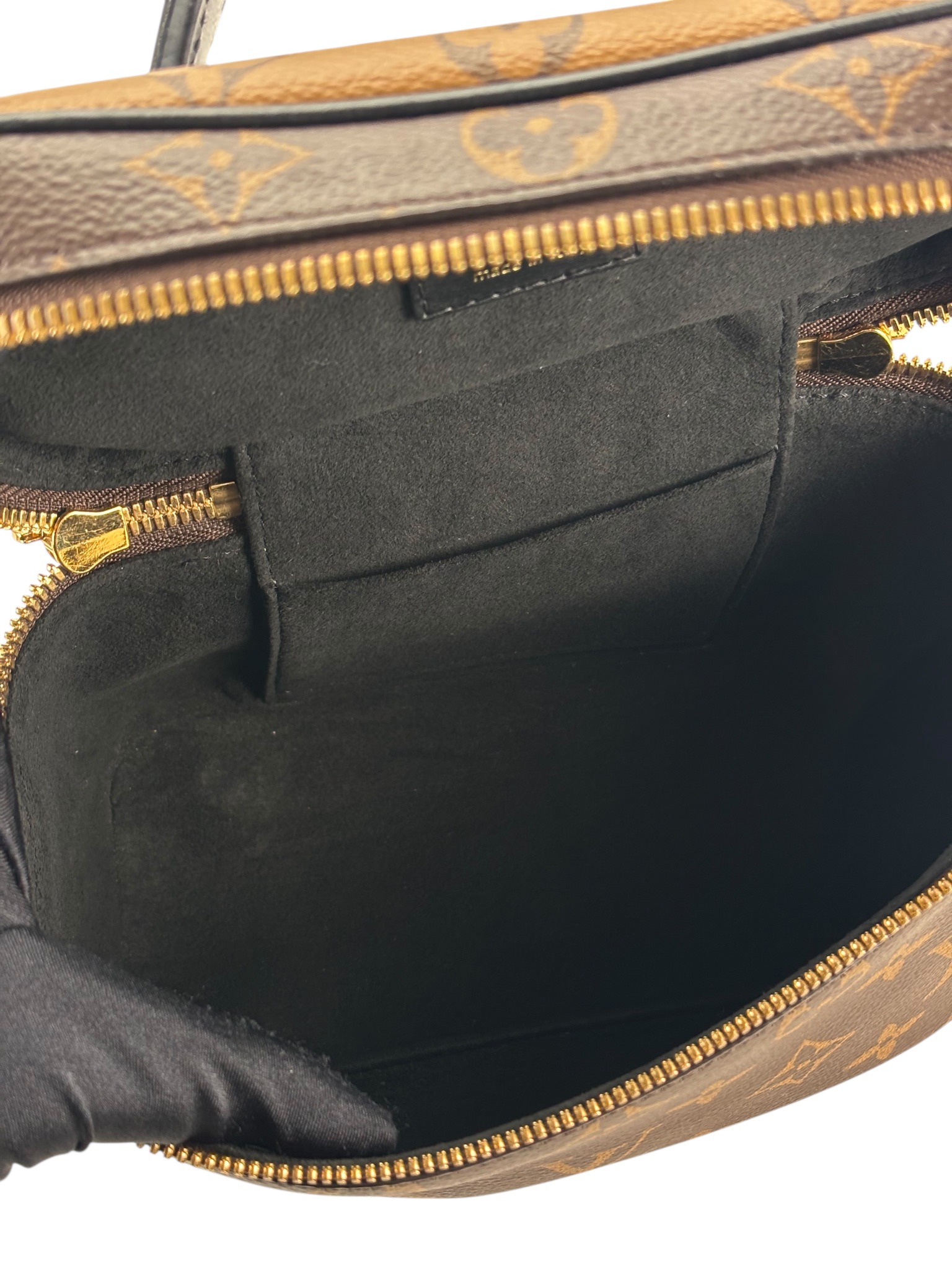 LOUIS VUITTON - Vanity PM Monogram Reverse Canvas