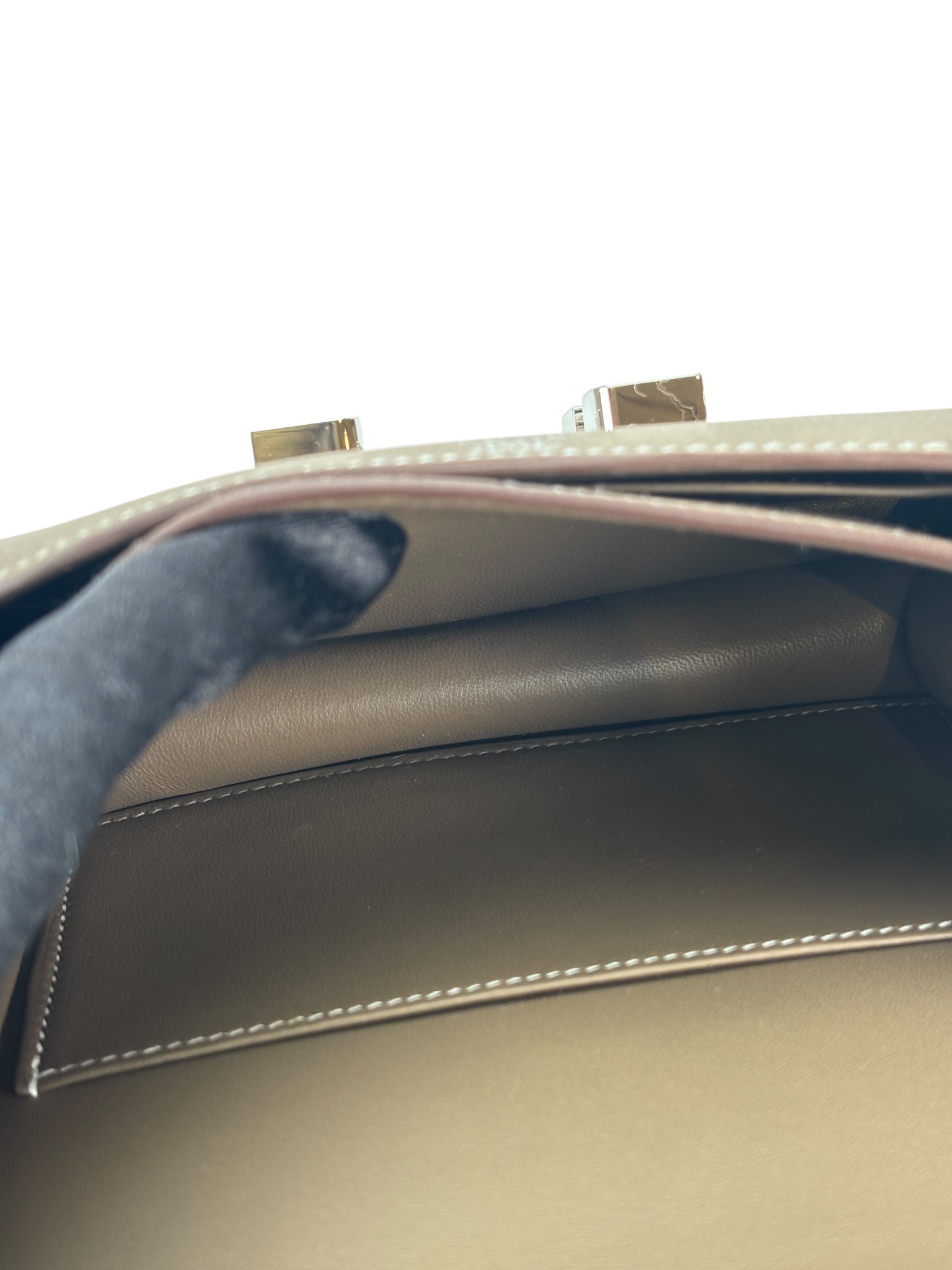 HERMES - Constance 19 Etoupe Epsom Permabrass Gold Hardware