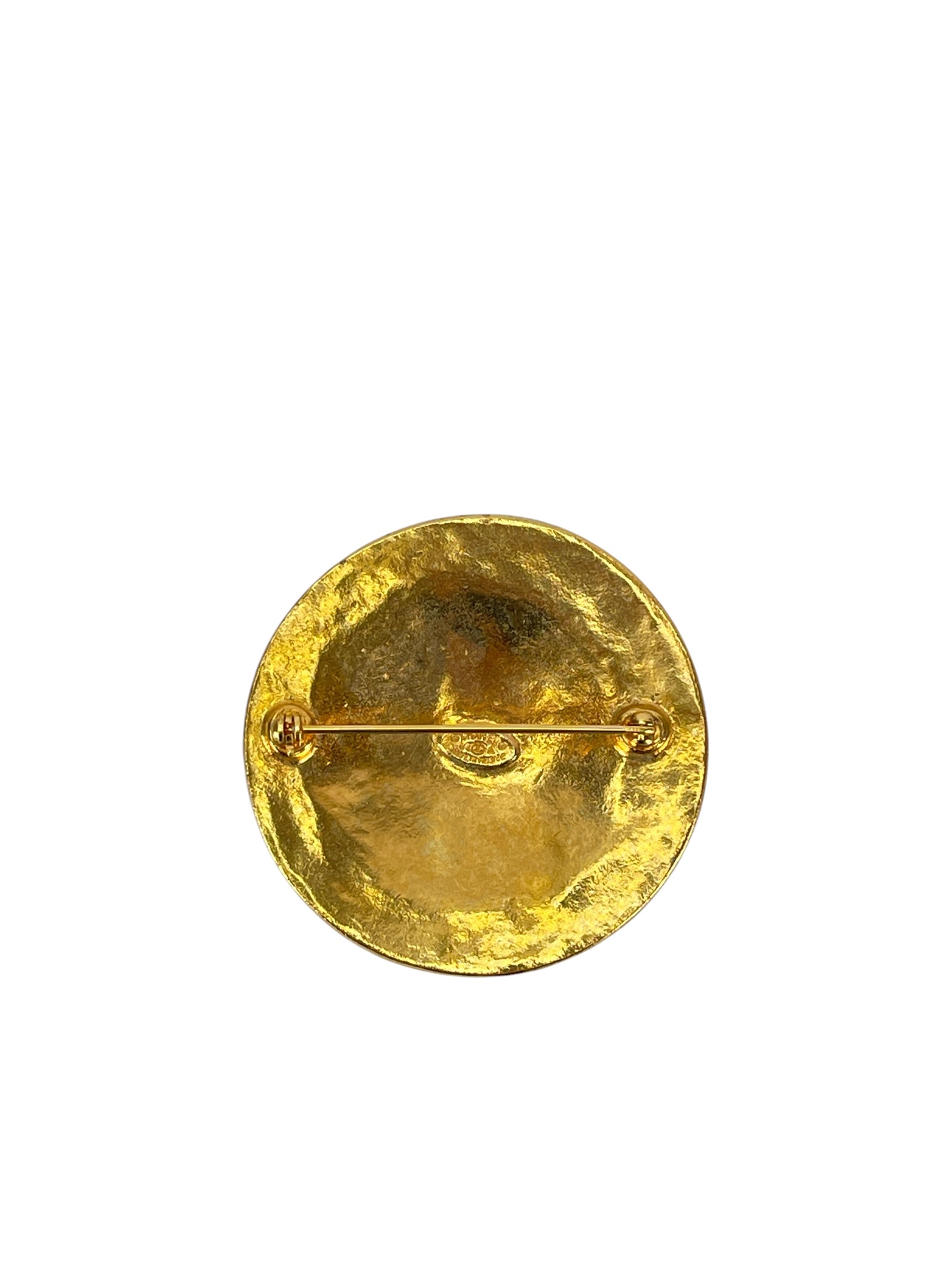 CHANEL - 94A Gold Tone CC Logo Round Brooch