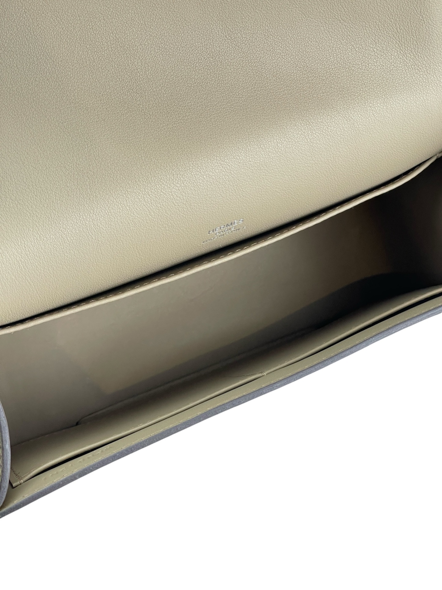 HERMES - Geta Evercolor 8Q Silver Hardware