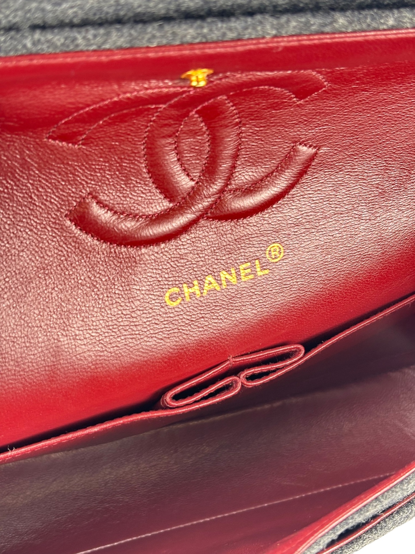 CHANEL - Medium Classic Double Flap Bag Grey Wool Felt (CF25)