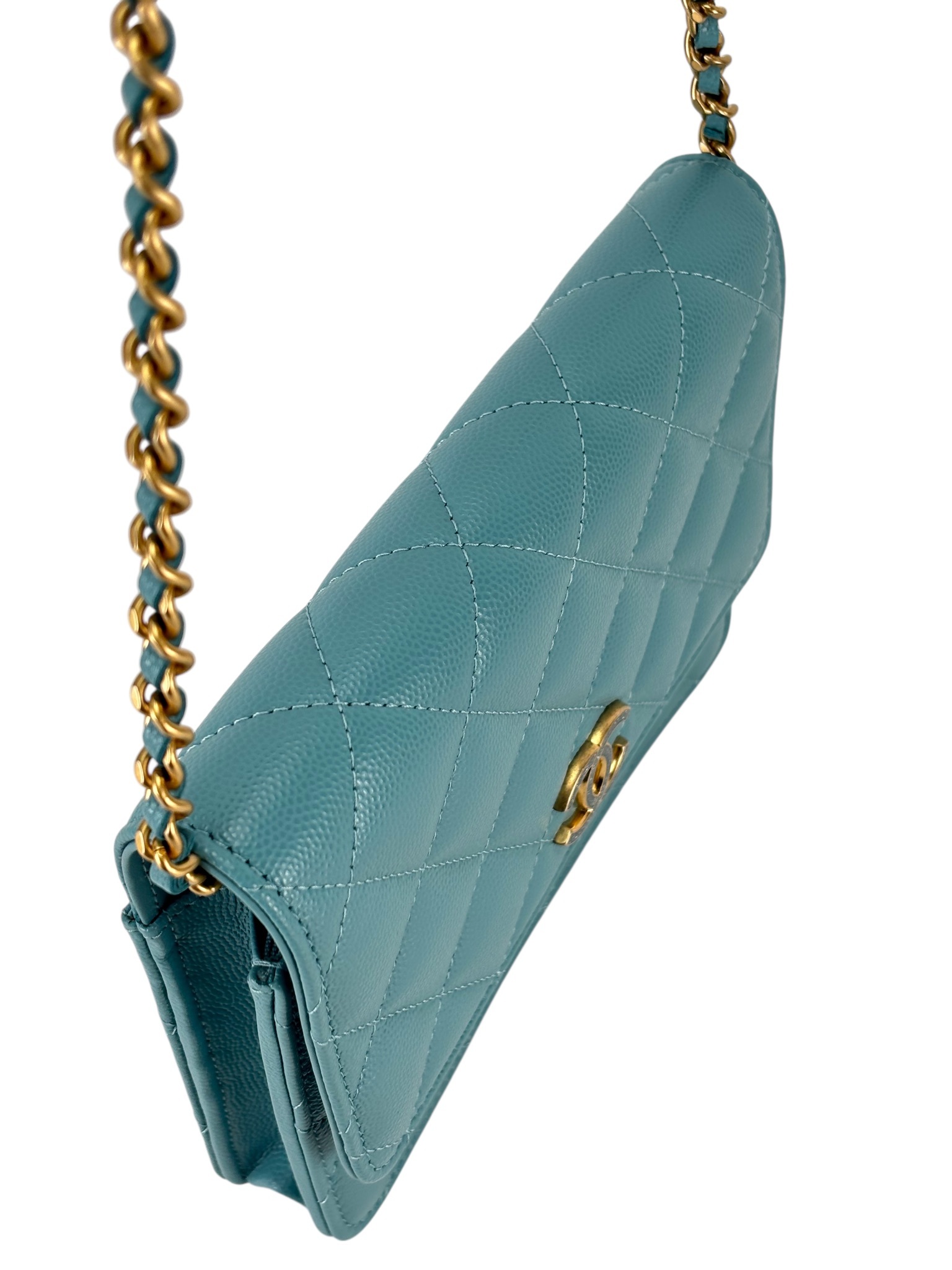 CHANEL - 24C Blue Caviar Roller Skate Chain WOC