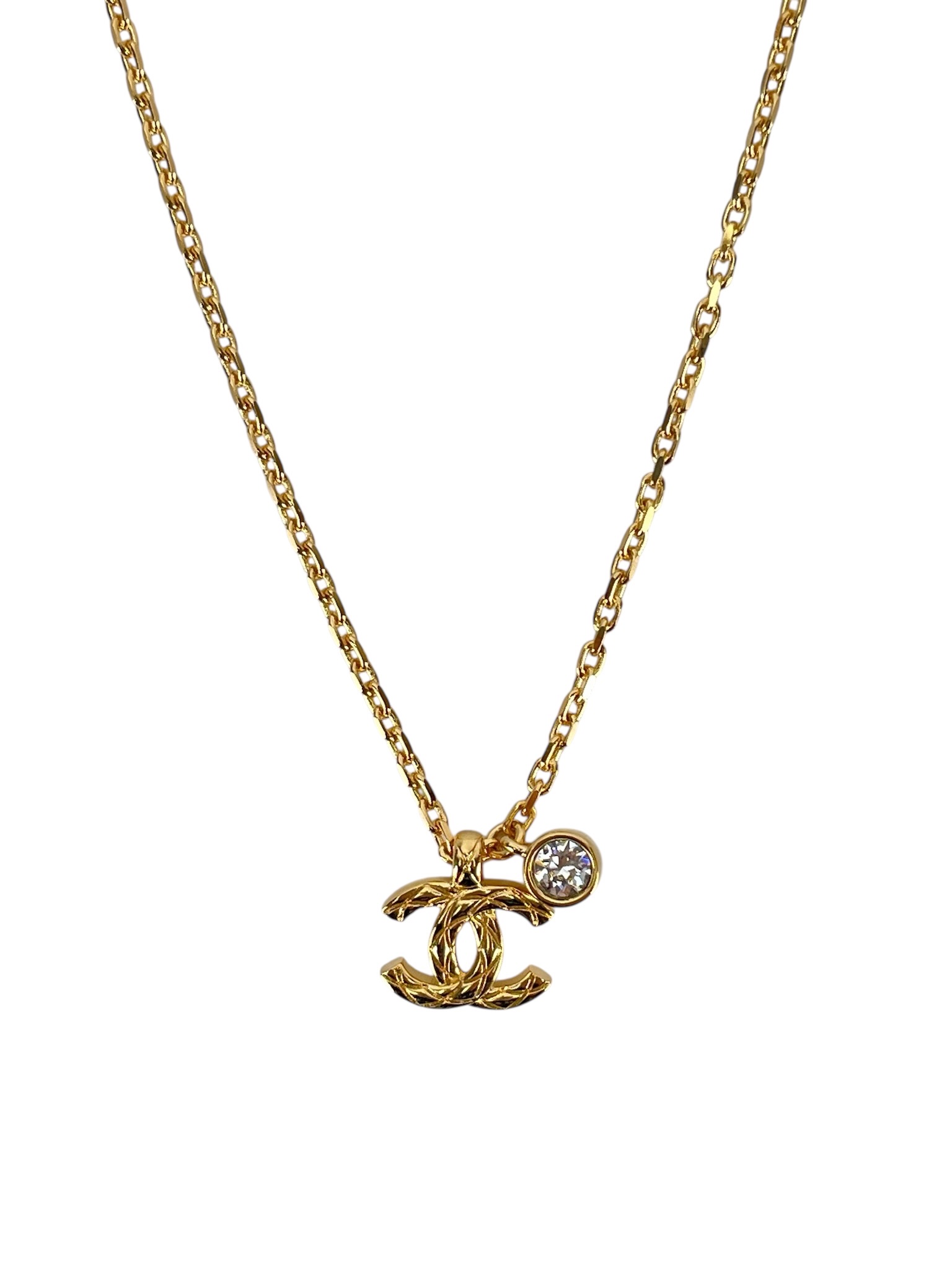 CHANEL - 26P Gold Quilted CC Pendant Necklace
