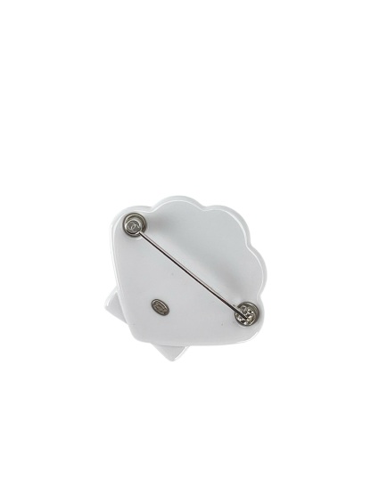CHANEL - 25C Sliver Seashell CC Logo Brooch