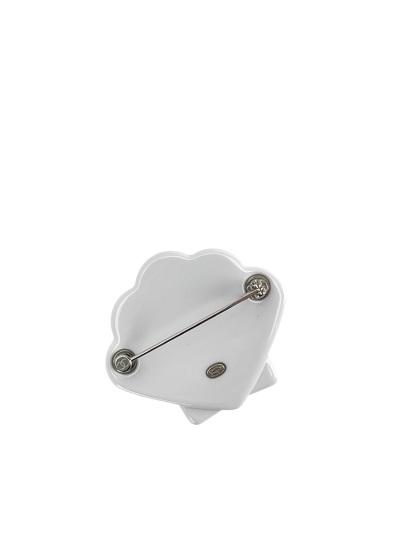 CHANEL - 25C Sliver Seashell CC Logo Brooch