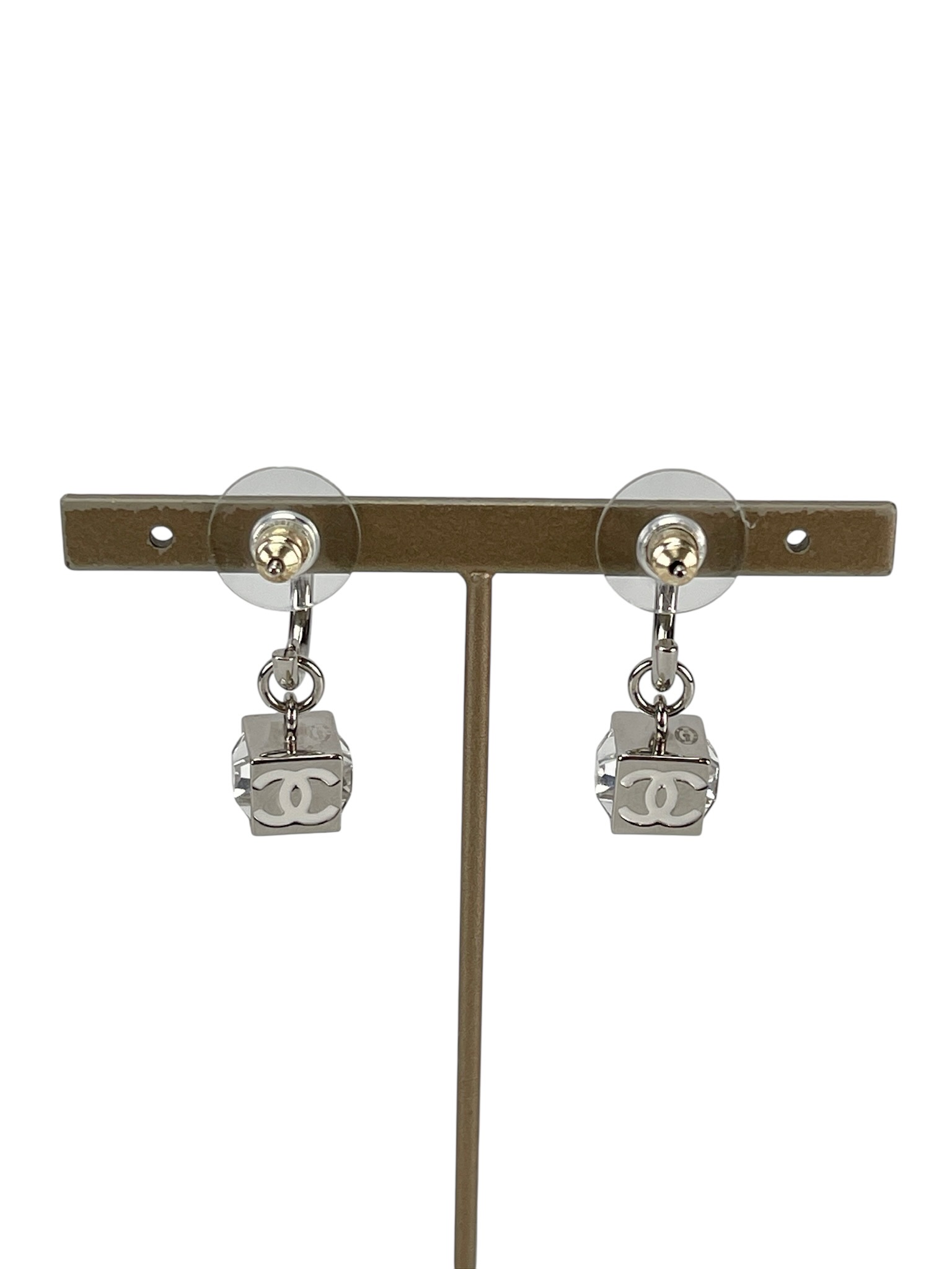 CHANEL - 25C Silver-tone Rhinestone Earrings